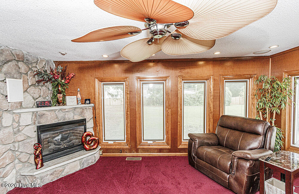 600 S Haughton Street Property Photo 26