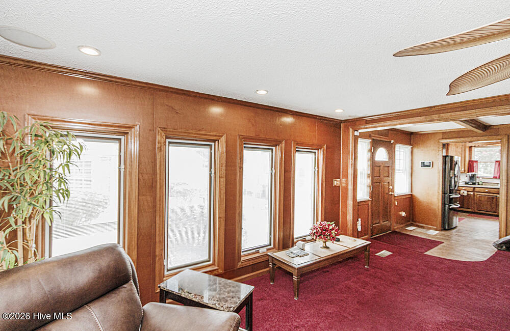 600 S Haughton Street Property Photo 29