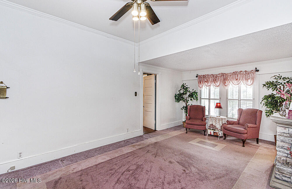600 S Haughton Street Property Photo 35