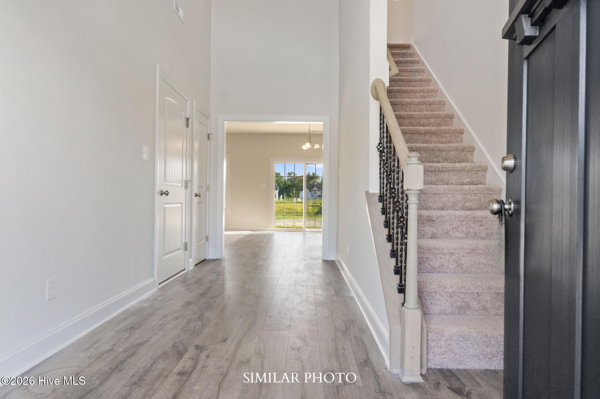 834 Faithful Way Property Photo 4