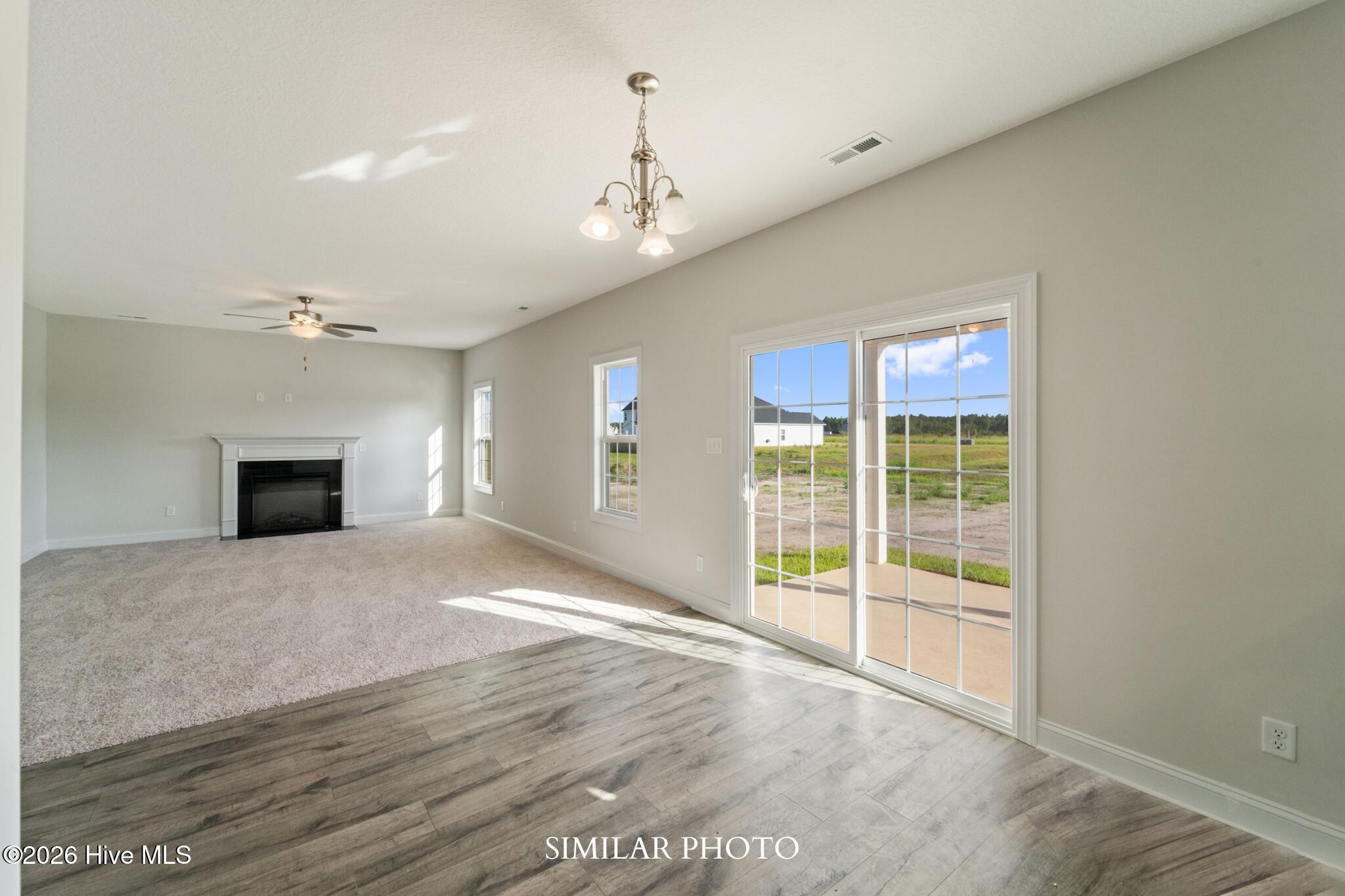 834 Faithful Way Property Photo 8