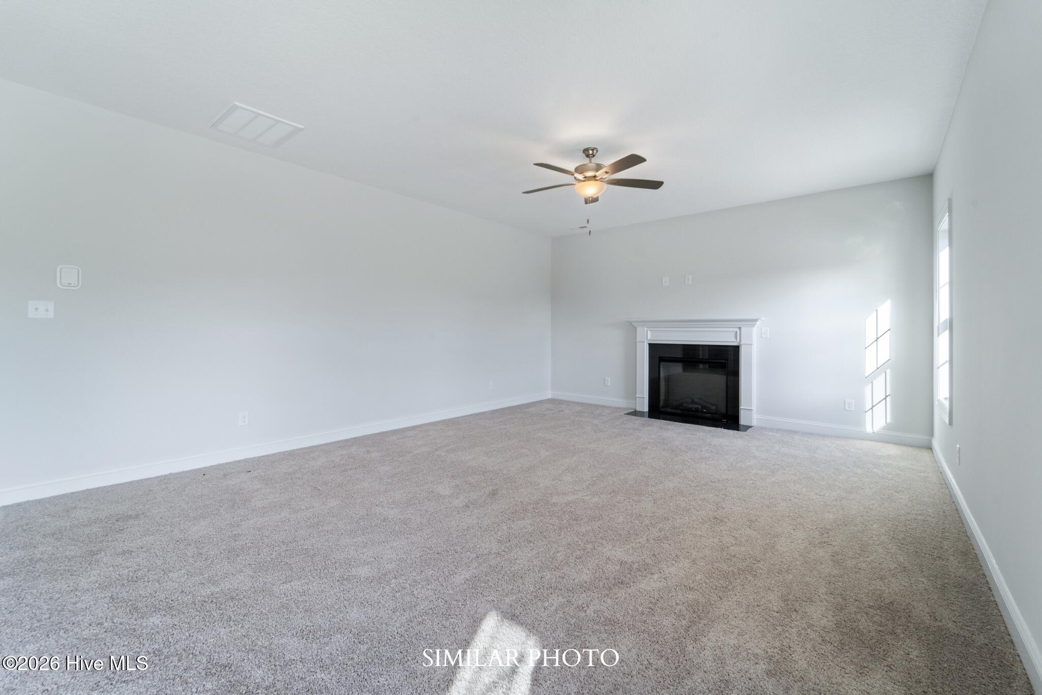 834 Faithful Way Property Photo 9