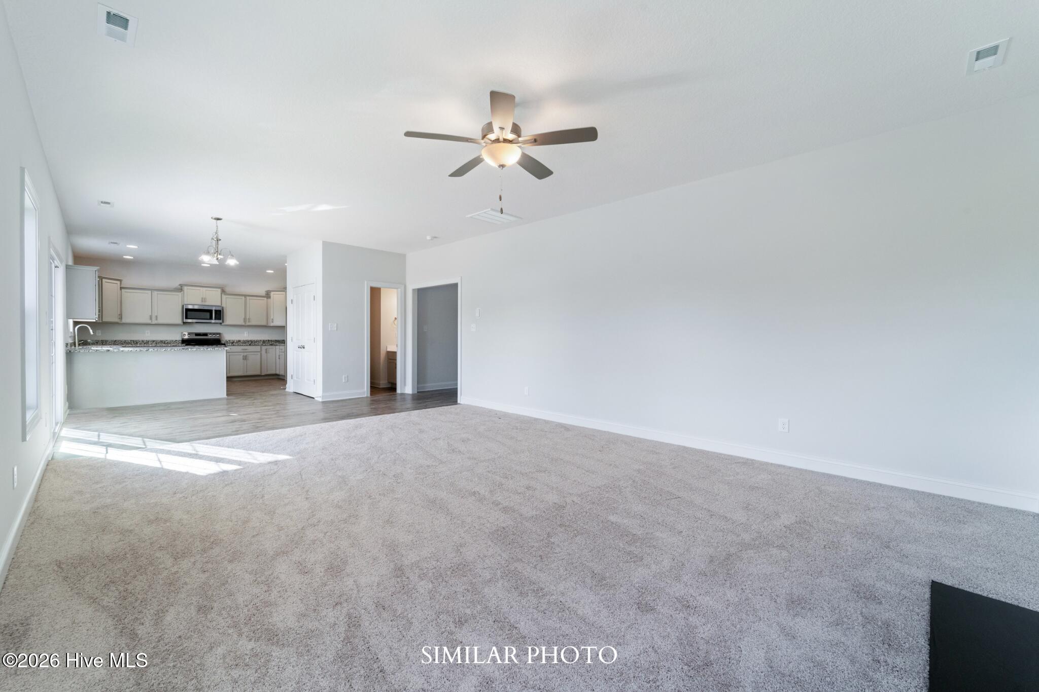 834 Faithful Way Property Photo 10