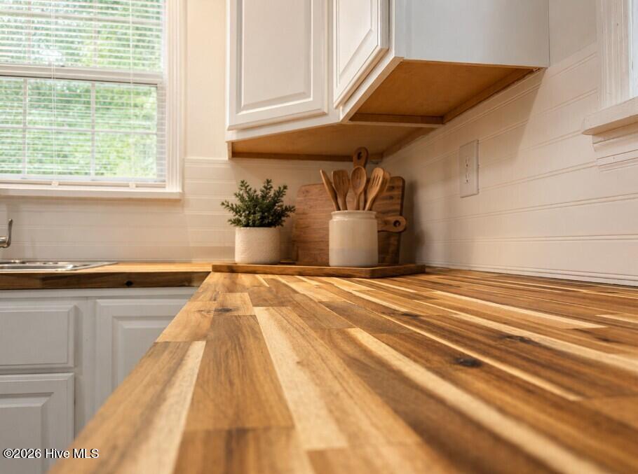 112 Poplar Street Property Photo 6