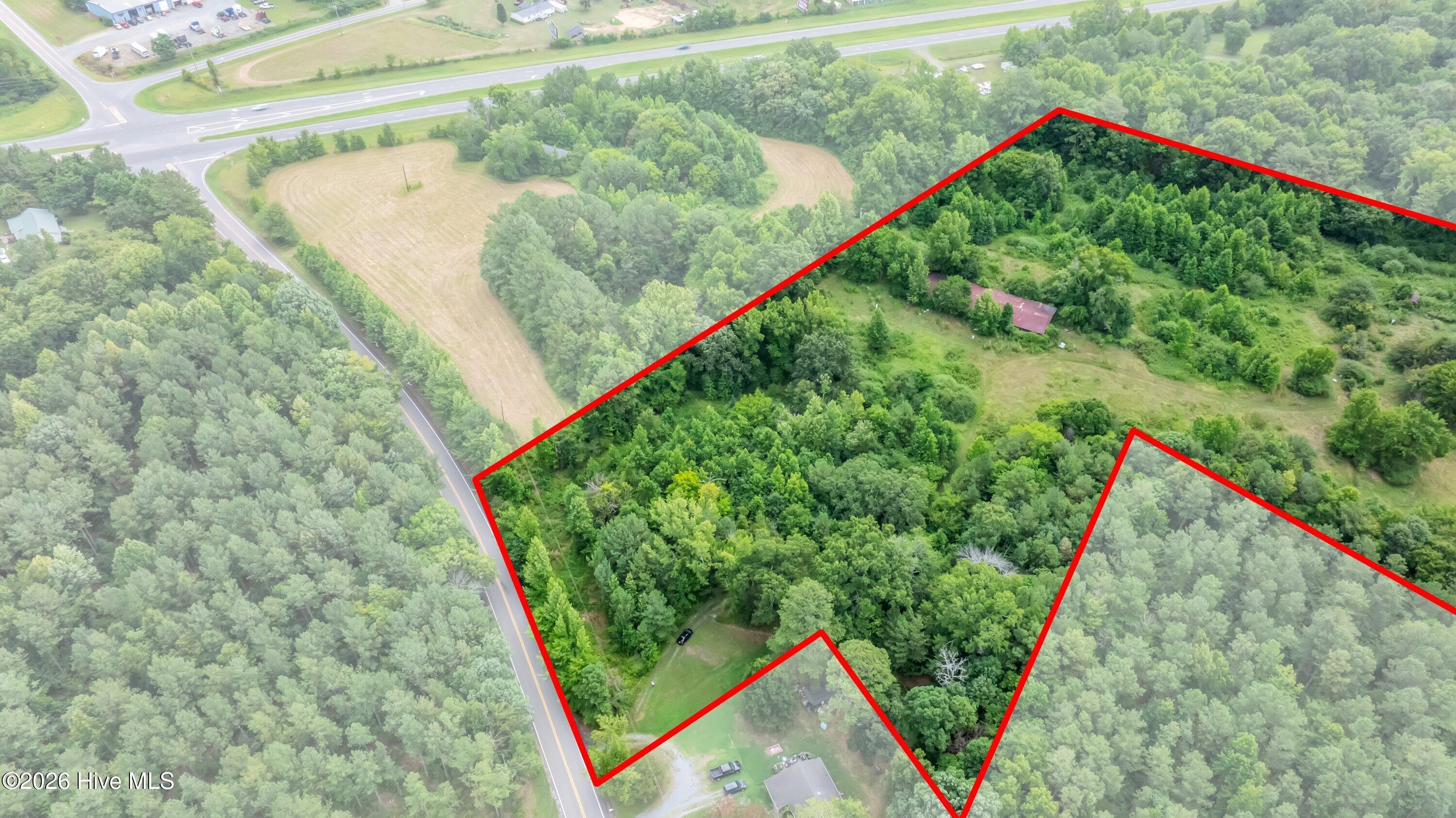 2701 Ike Brooks Road Property Photo 2