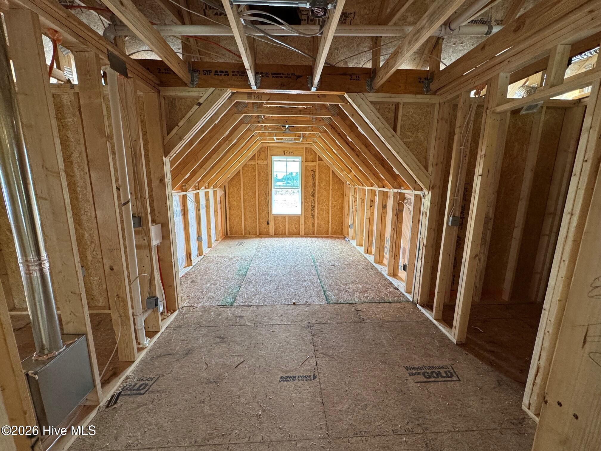 212 Holden Lane Property Photo 15