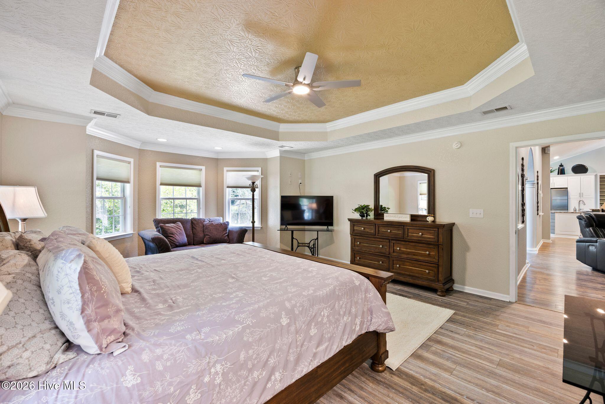 1 Sun Court Property Photo 29