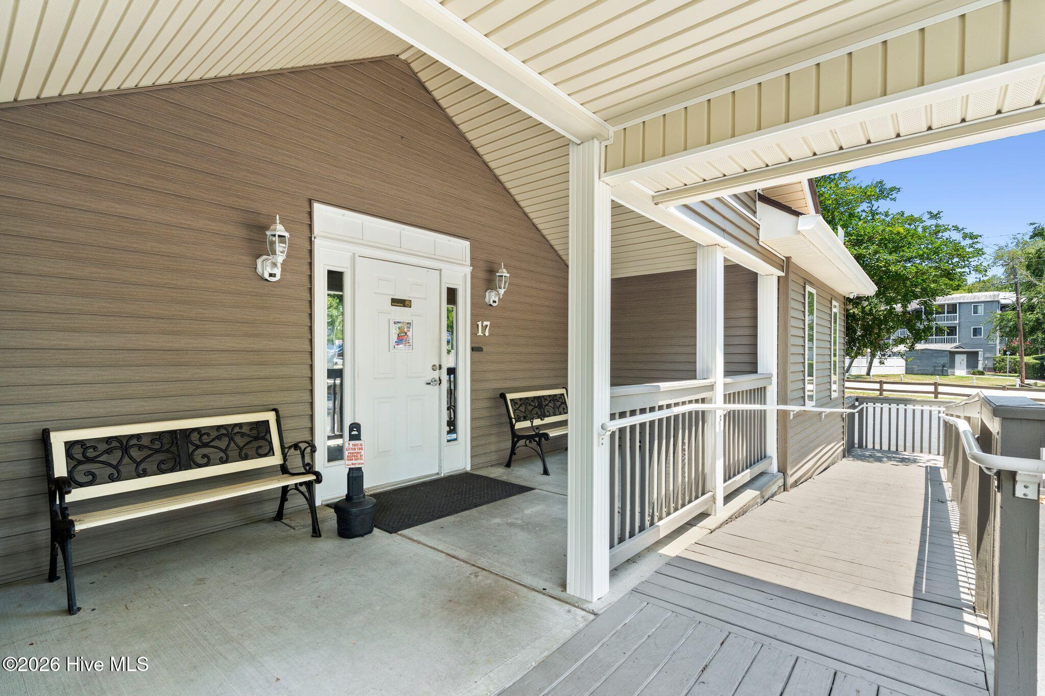 1 Sun Court Property Photo 102
