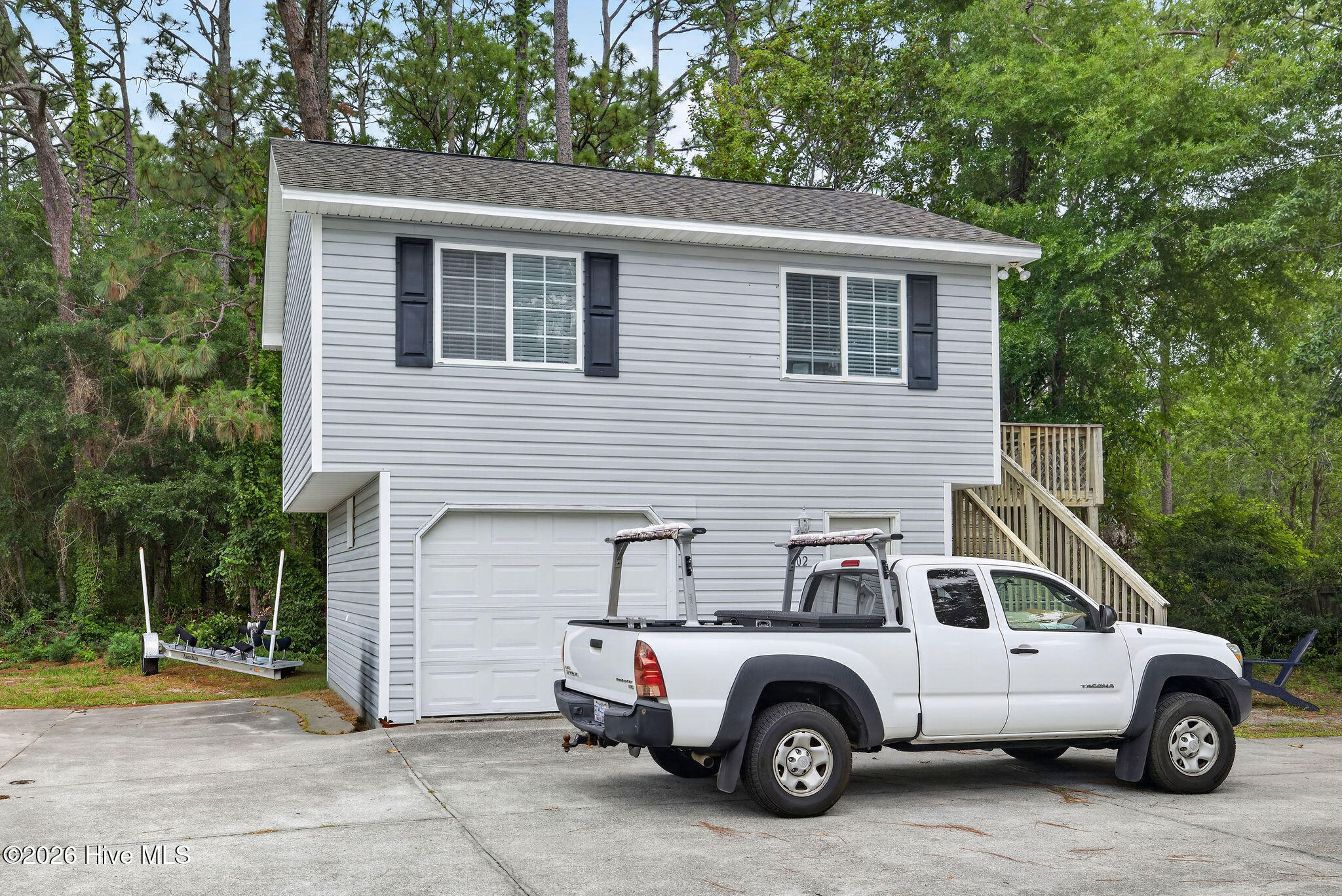 400 Beasley Road Property Photo 14