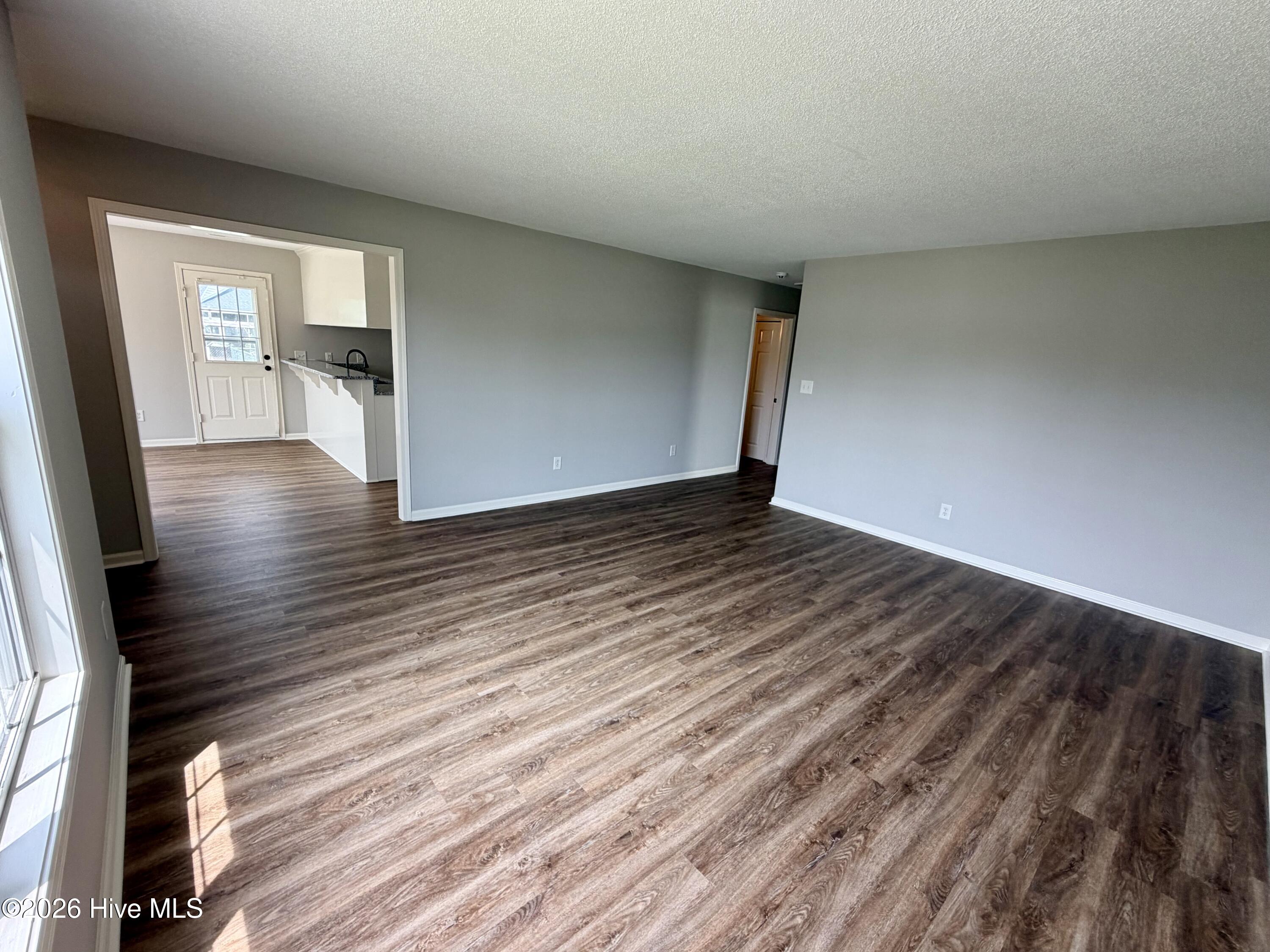 1117 Bermuda Road Property Photo 3