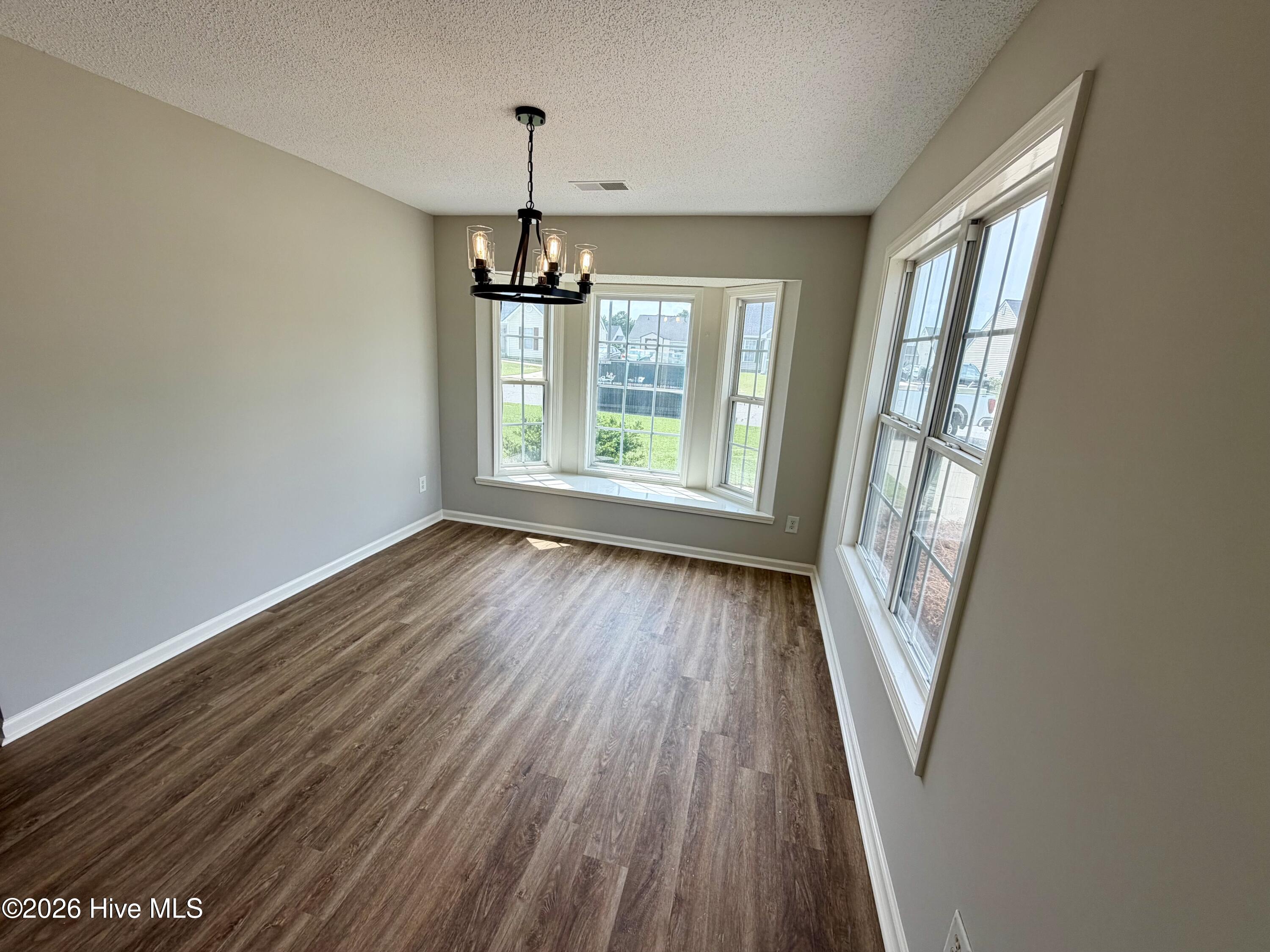 1117 Bermuda Road Property Photo 7