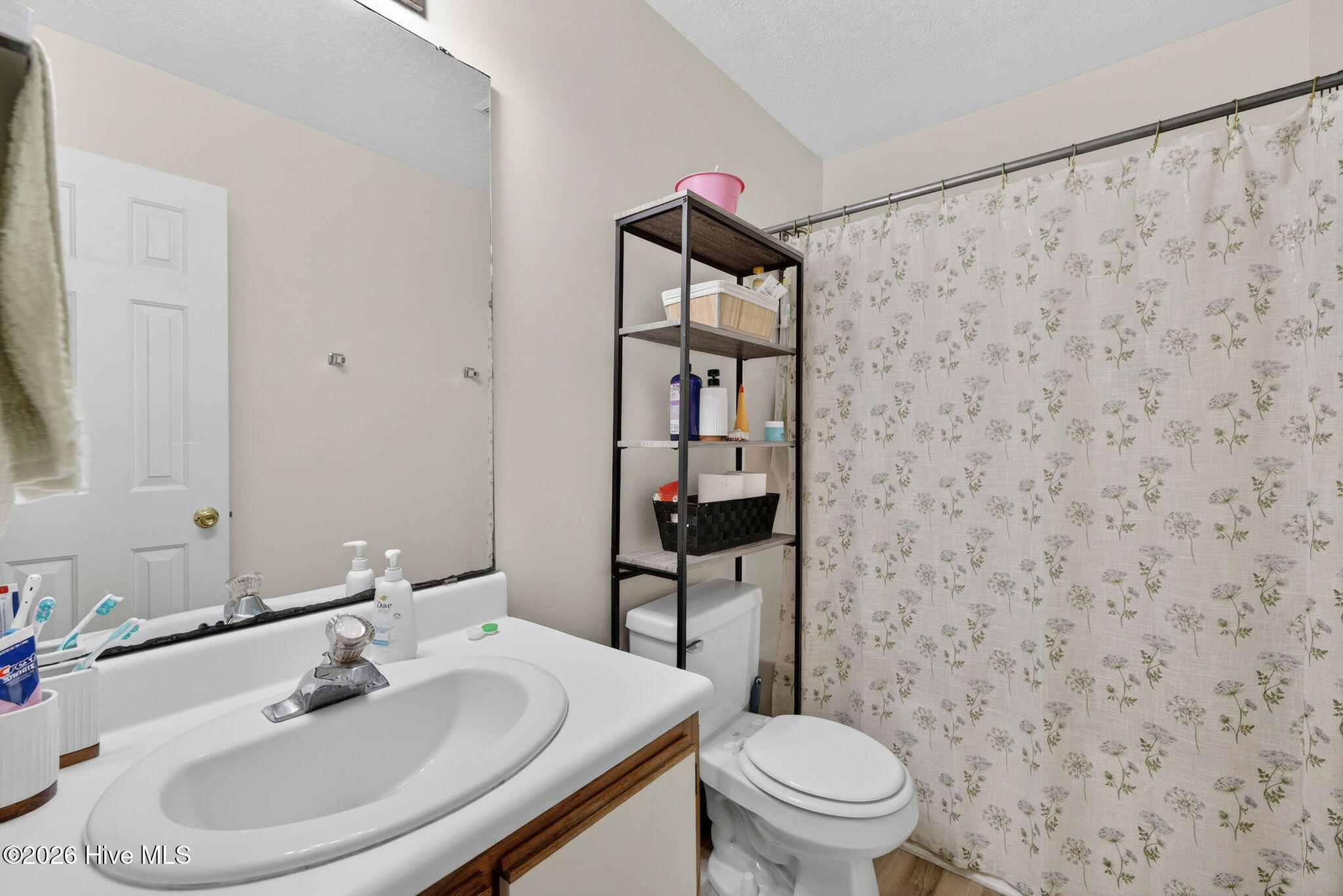408 Beasley Road Property Photo 8