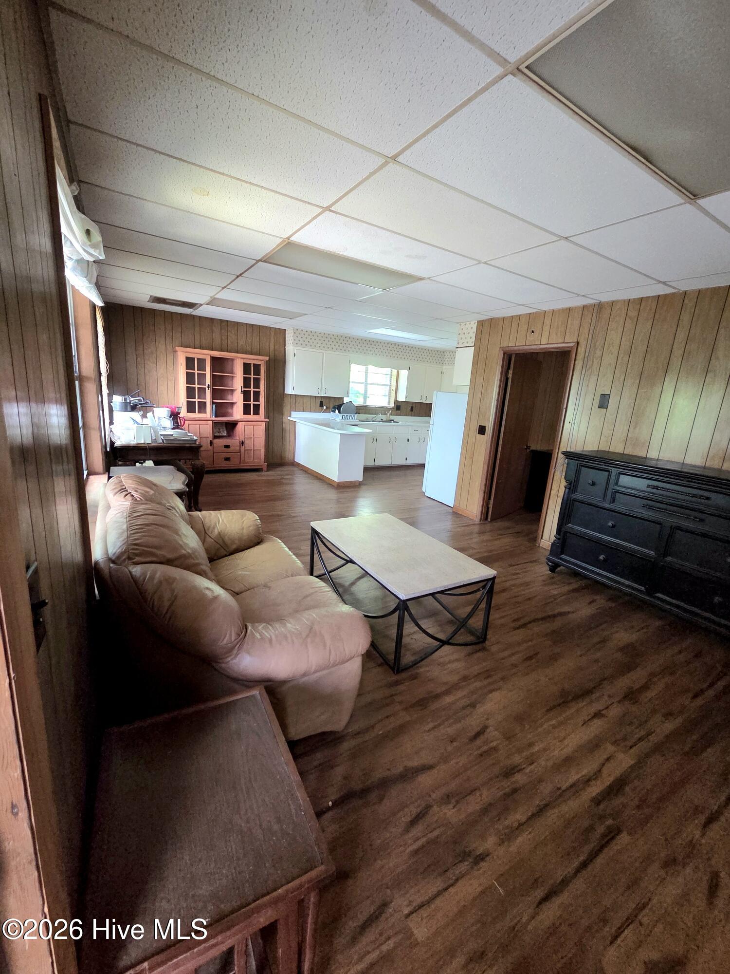 214 E Main Street Property Photo 4