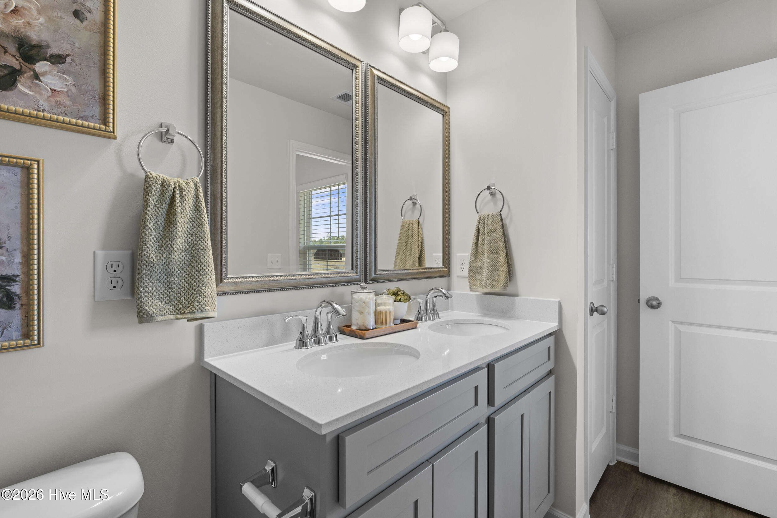 592 Slim Cypress Run Property Photo 19