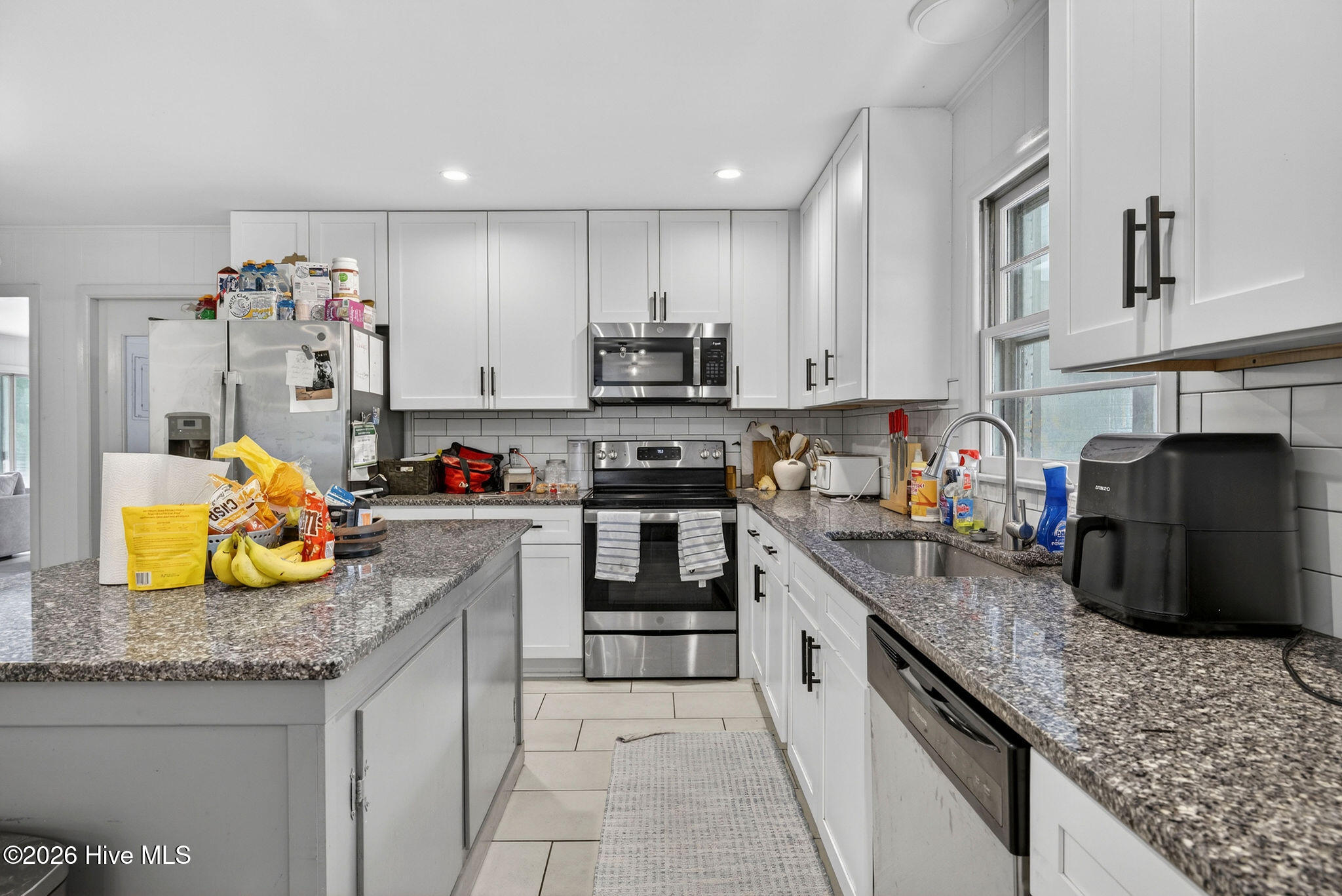 9 Castlewood Drive Property Photo 4
