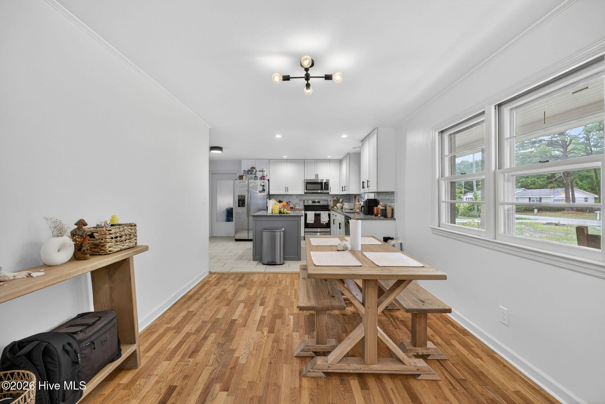 9 Castlewood Drive Property Photo 6