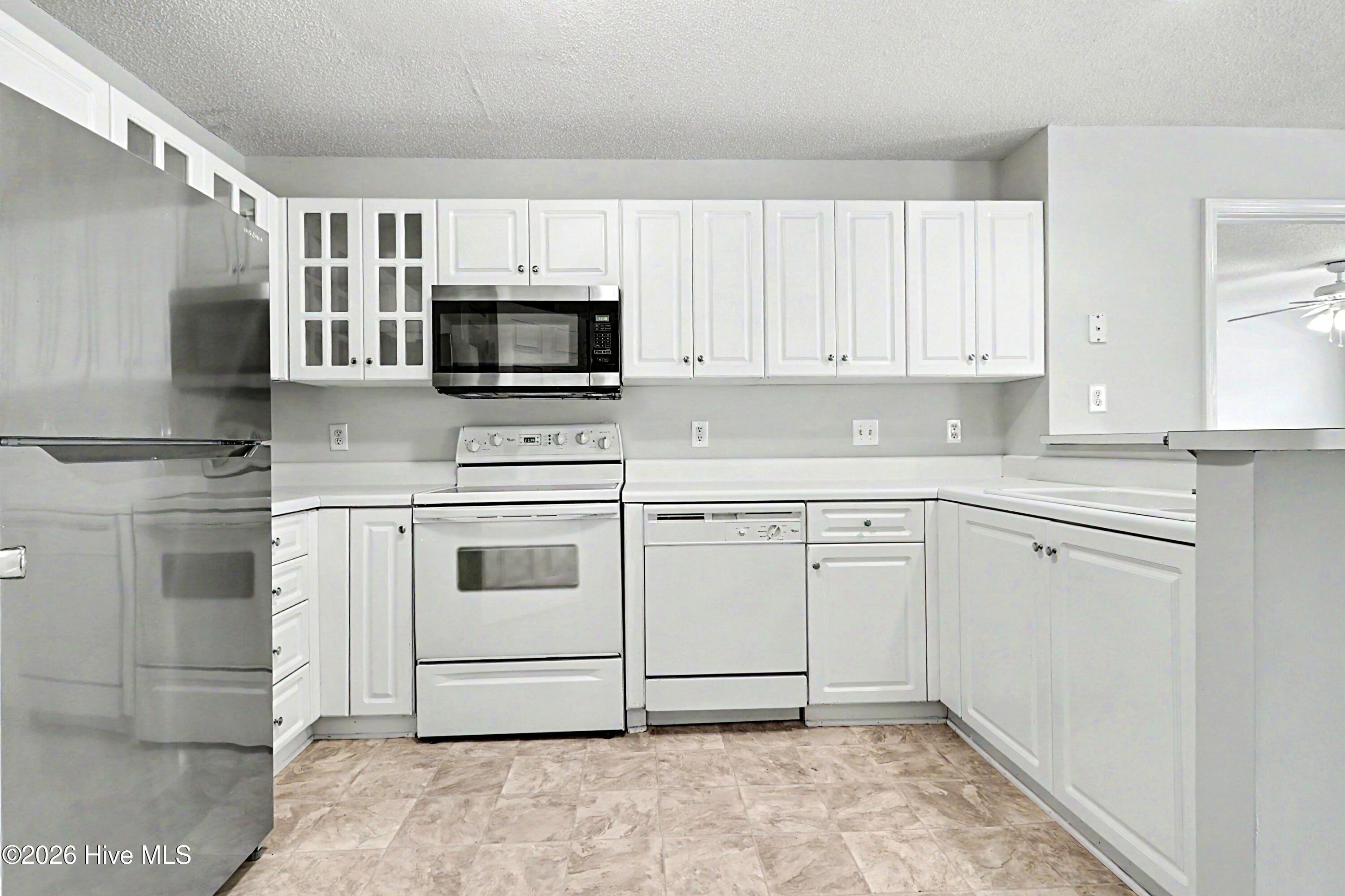 4140 Breezewood Drive Unit 104 Property Photo 13