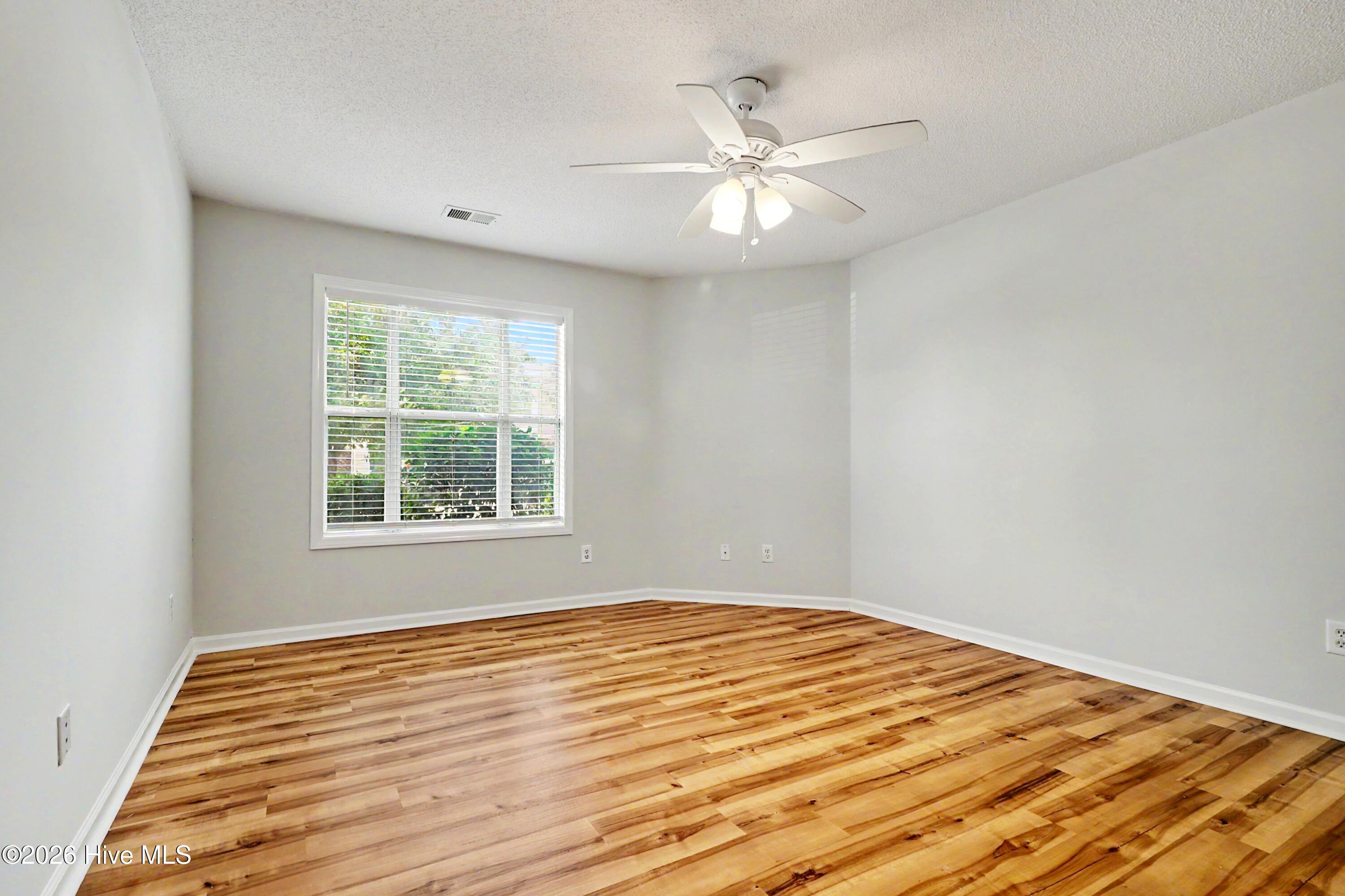 4140 Breezewood Drive Unit 104 Property Photo 16