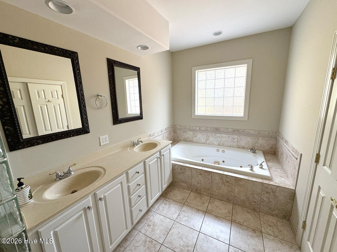 3714 Cain Court Property Photo 8