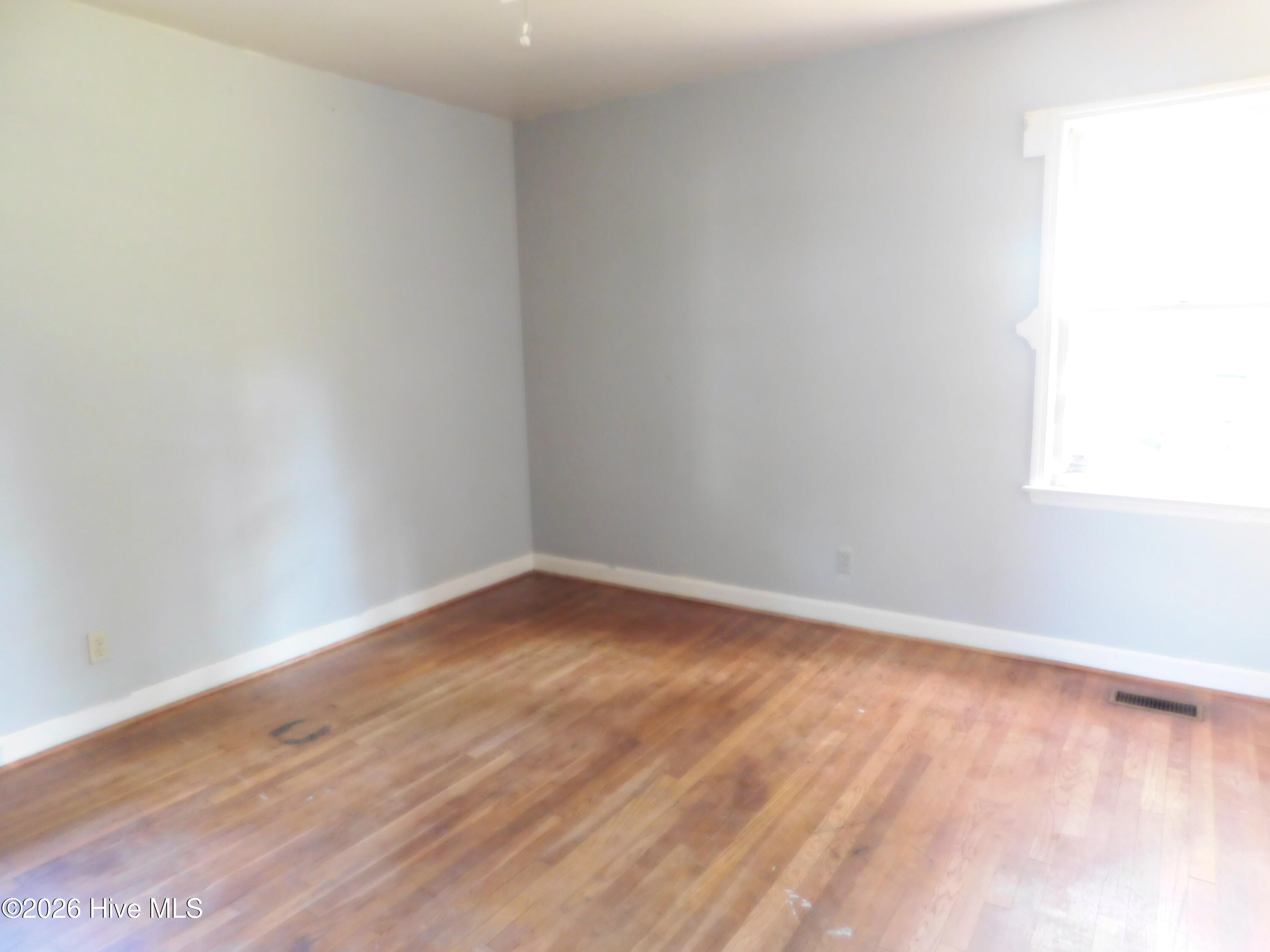 604 Everett Street Property Photo 18