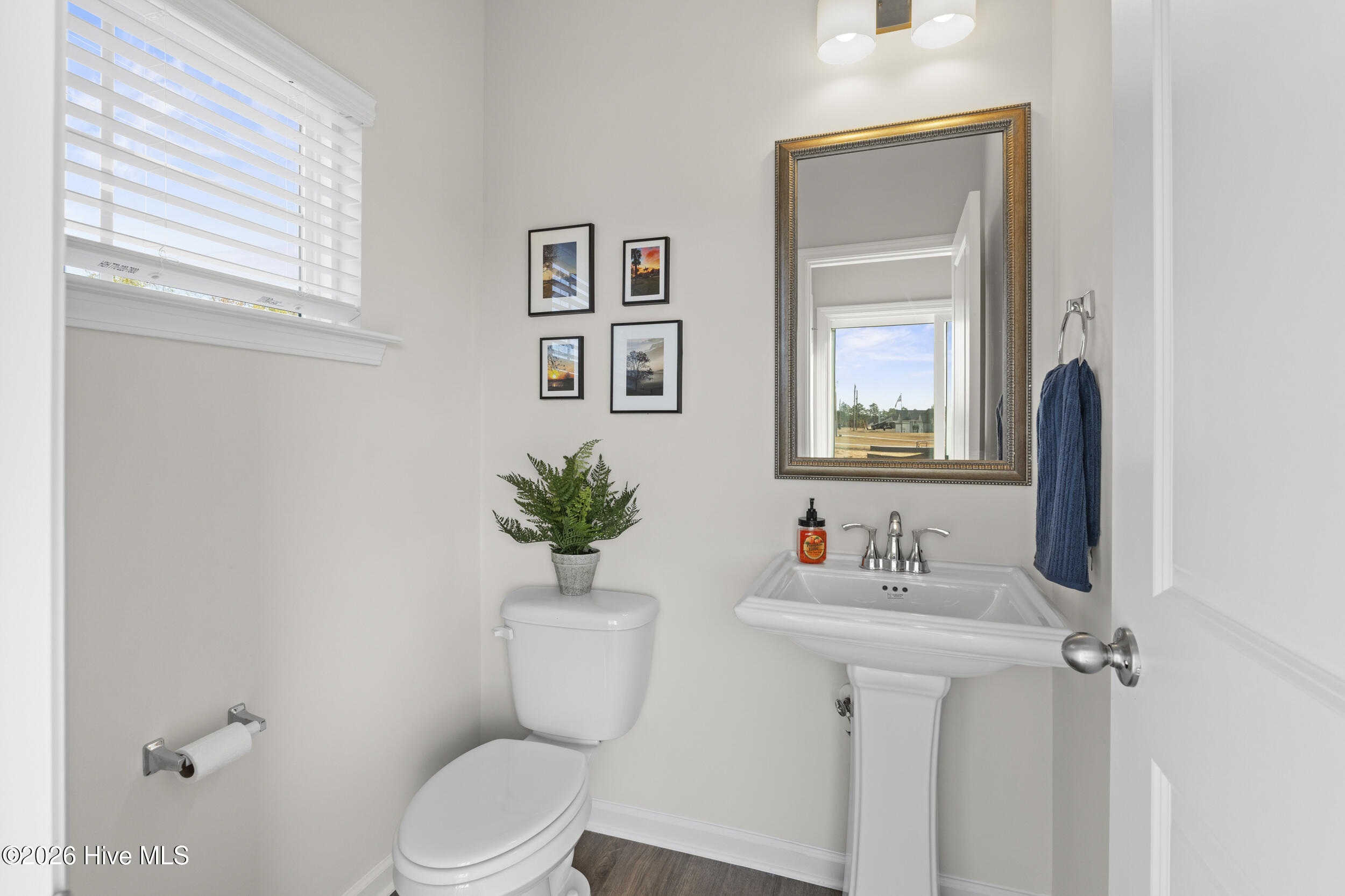 604 Slim Cypress Run Property Photo 15