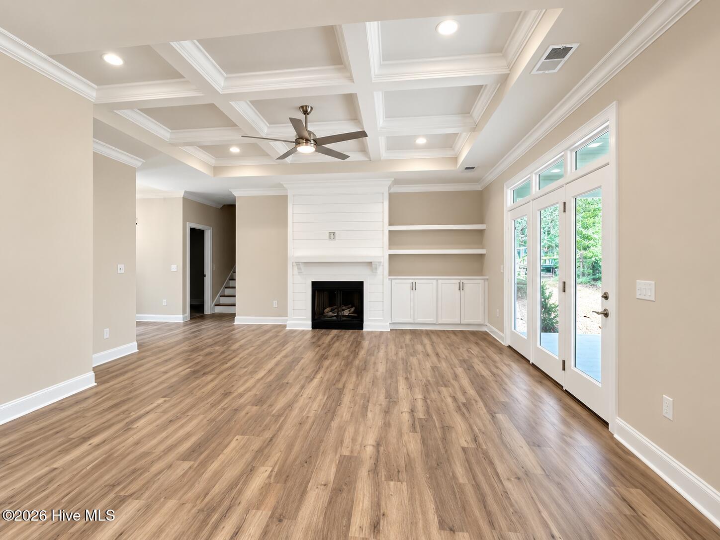 488 Longleaf Drive Property Photo 3