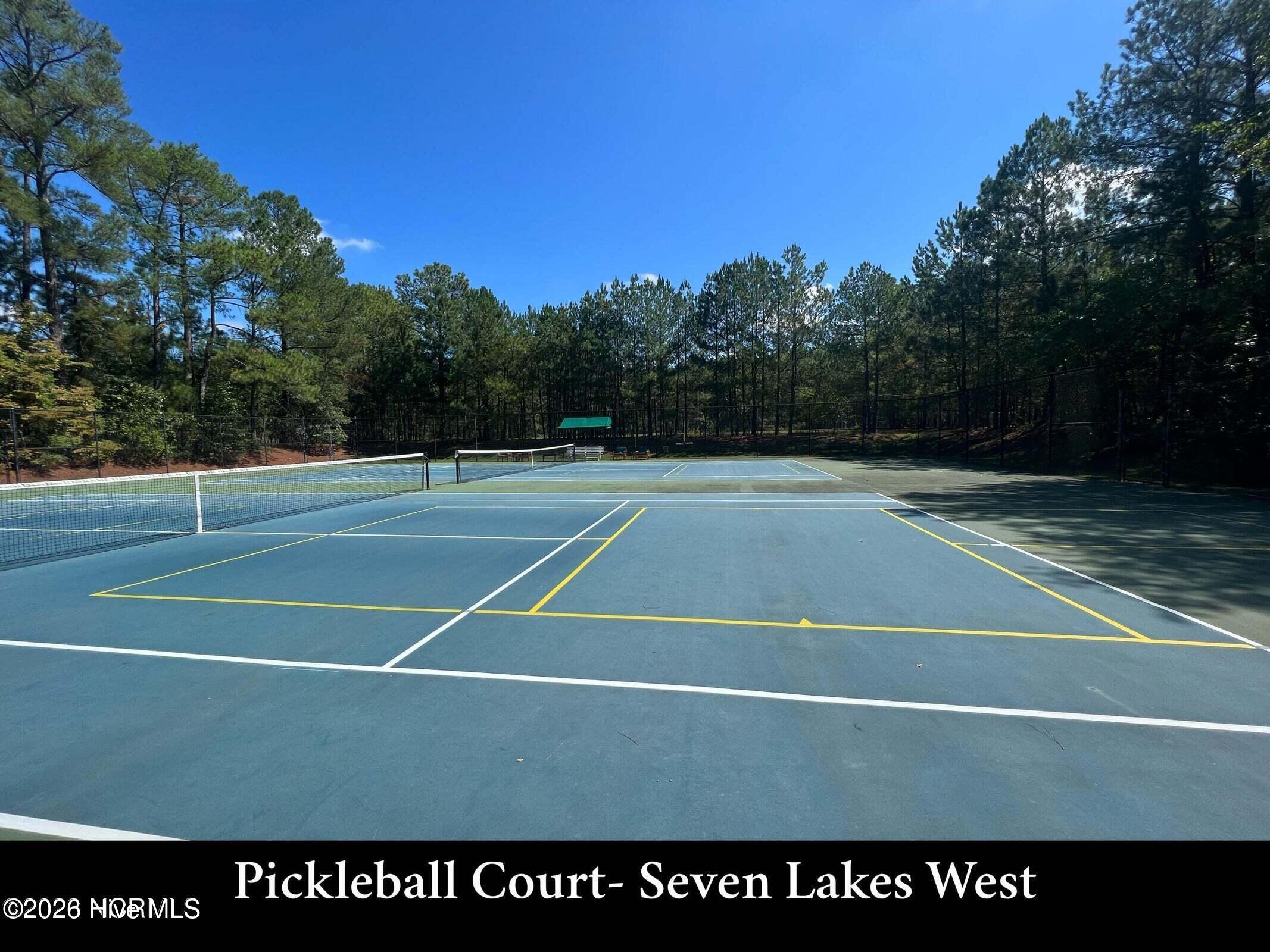 488 Longleaf Drive Property Photo 8