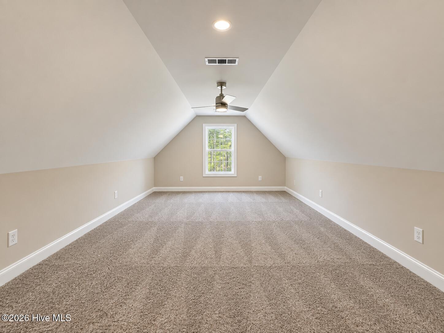 488 Longleaf Drive Property Photo 16