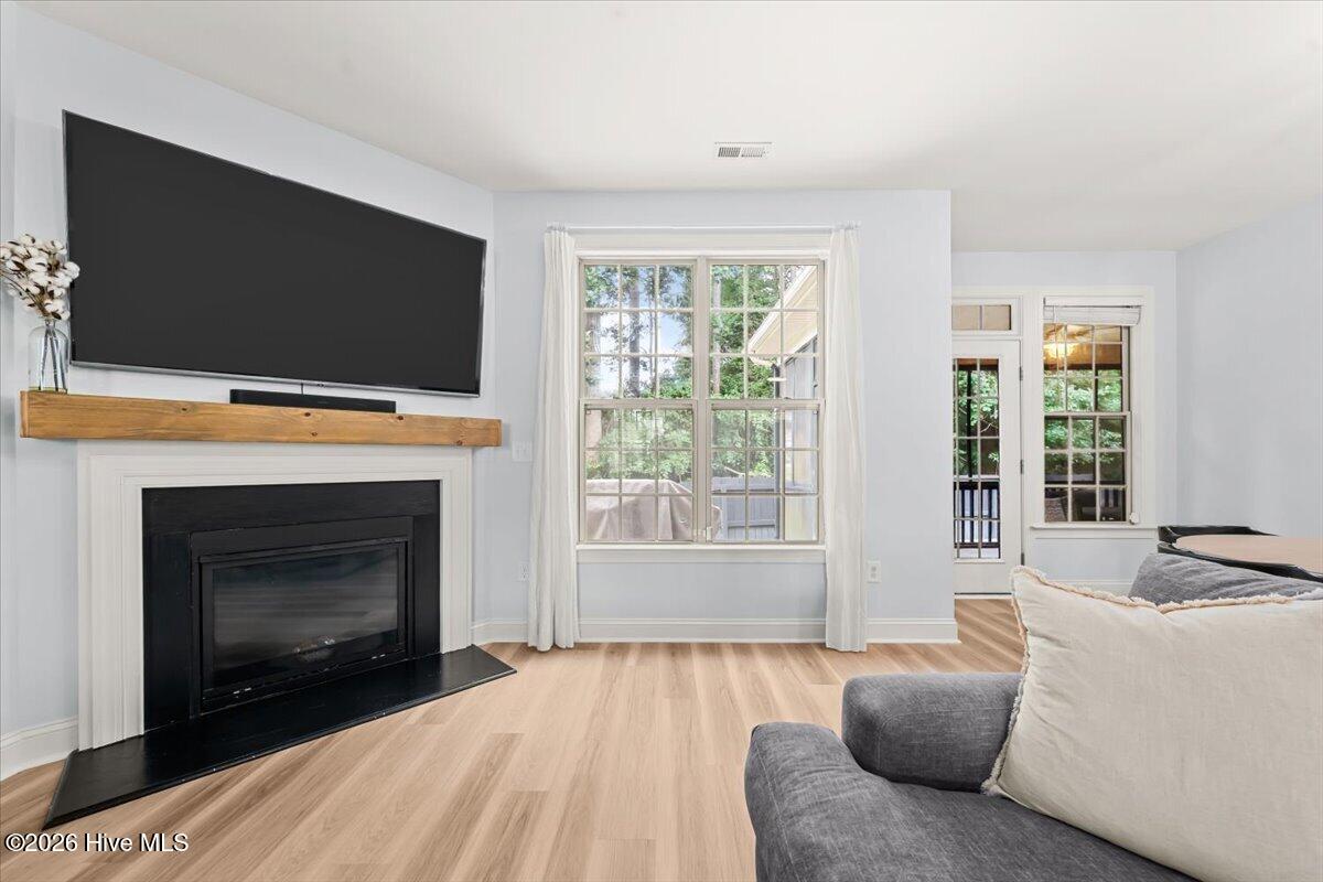 210 Huzzas Circle Property Photo 4