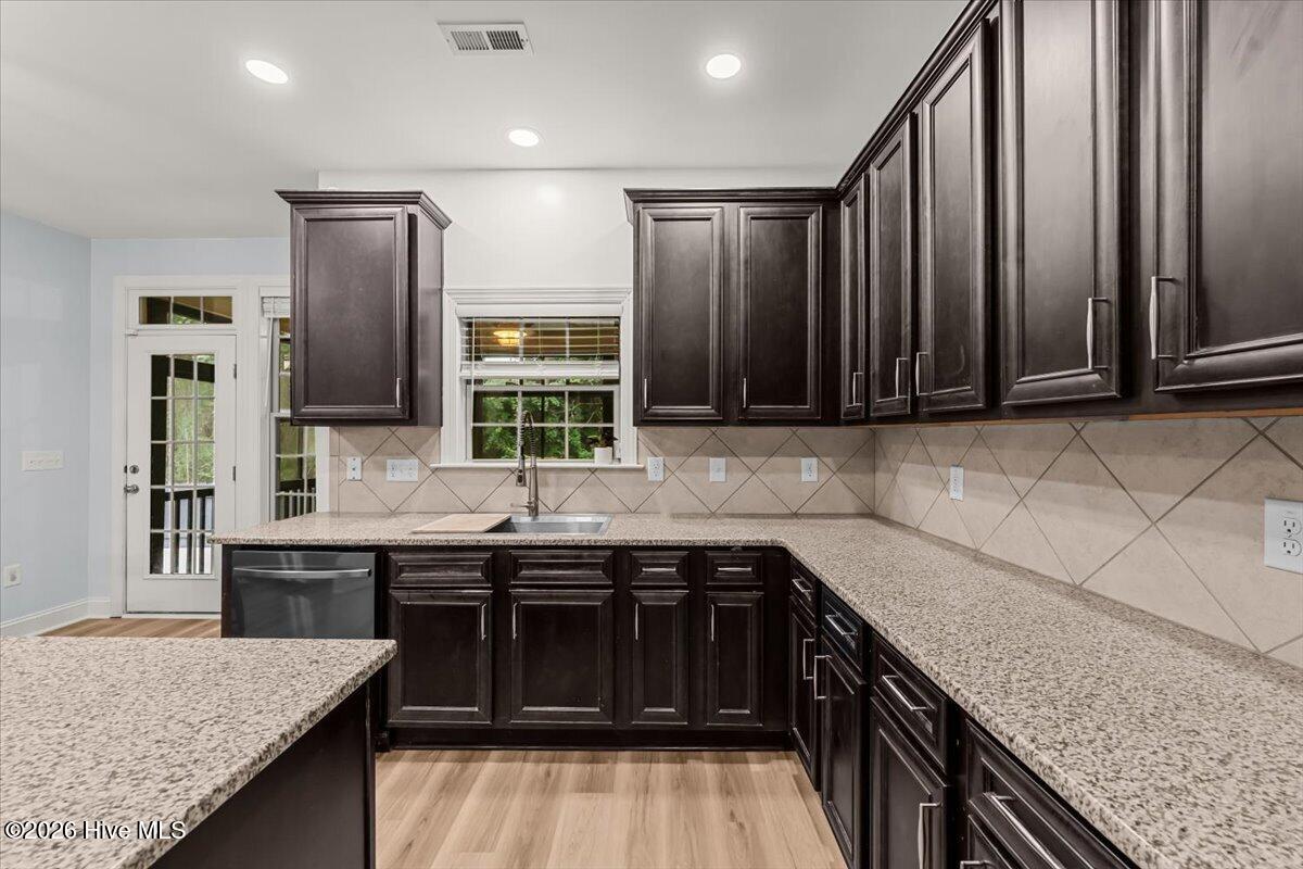 210 Huzzas Circle Property Photo 12