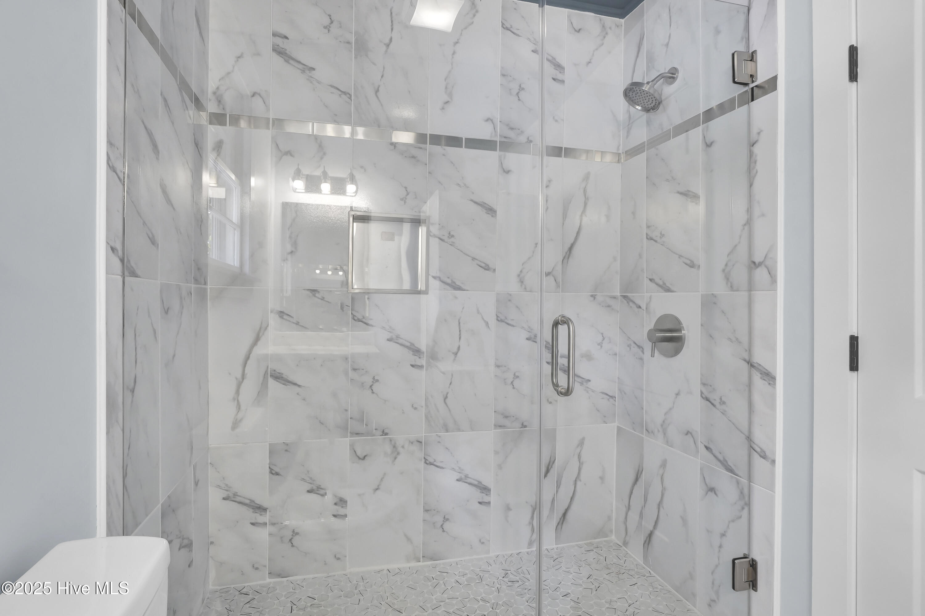1121 S 6th Street Property Photo 13