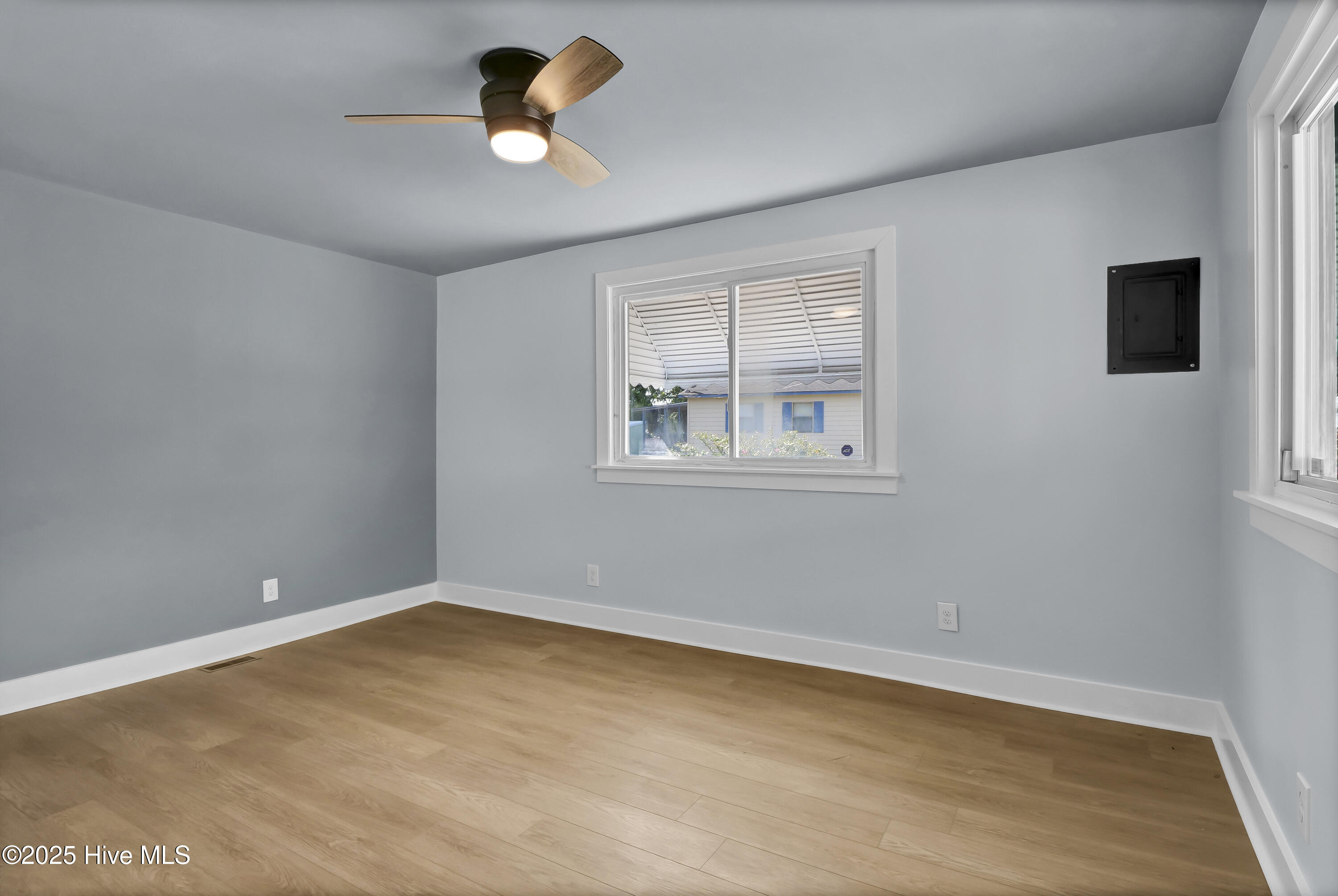 1121 S 6th Street Property Photo 21
