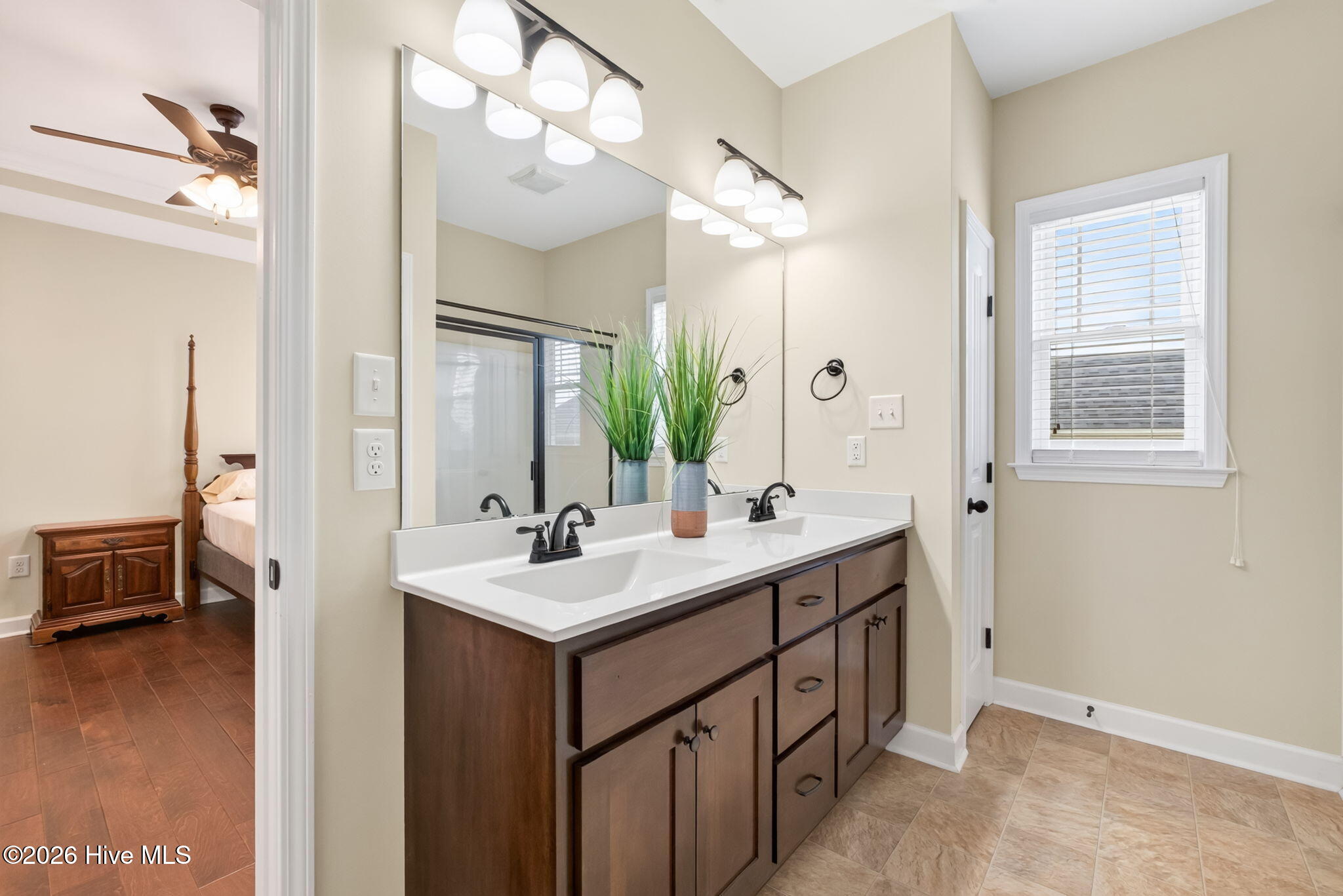 156 Clipper Lane Property Photo 33
