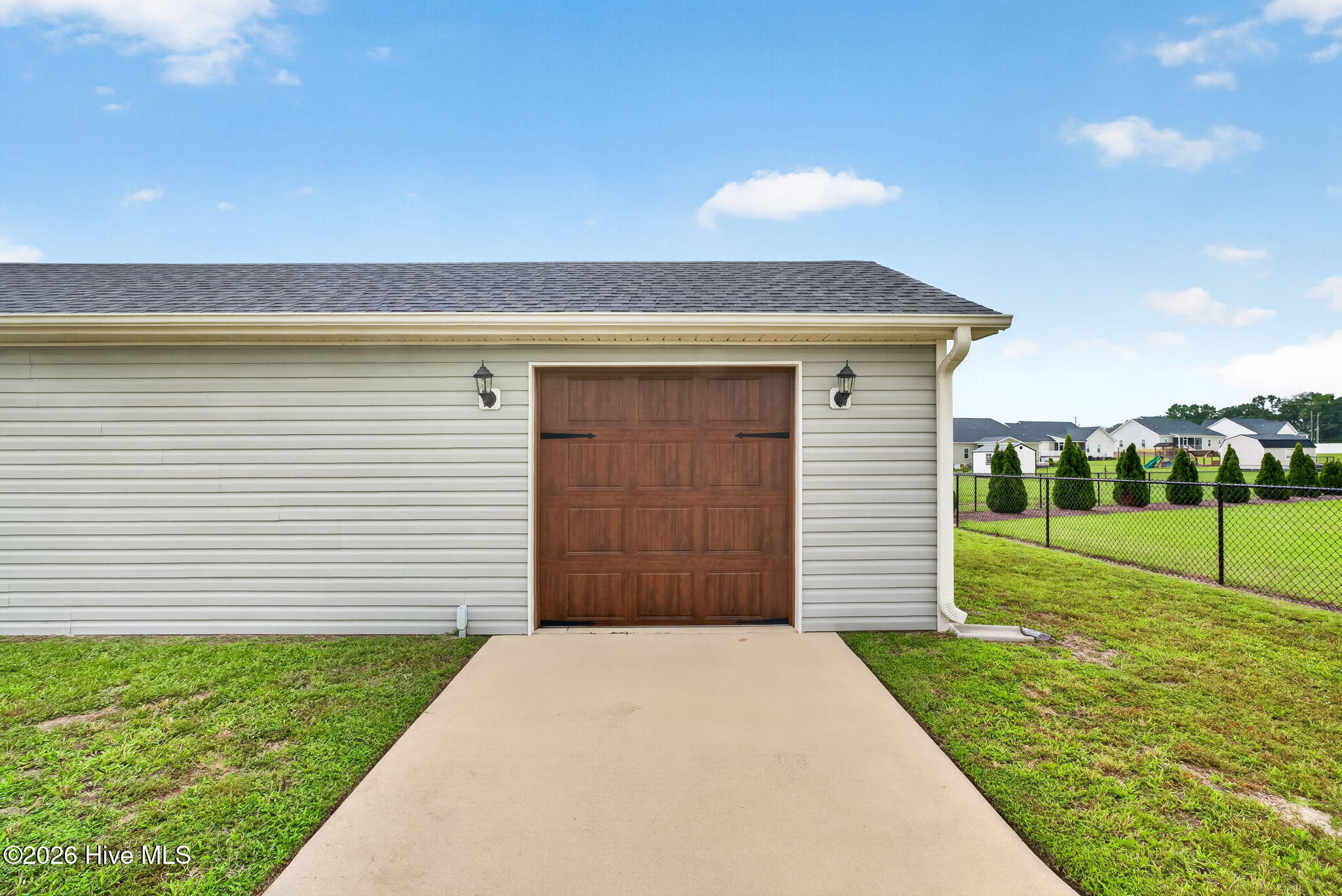 156 Clipper Lane Property Photo 38