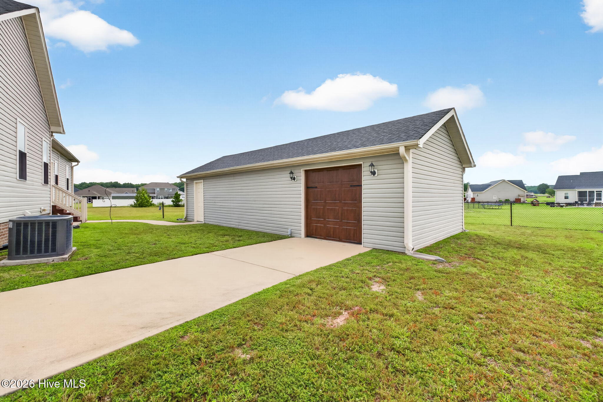 156 Clipper Lane Property Photo 39