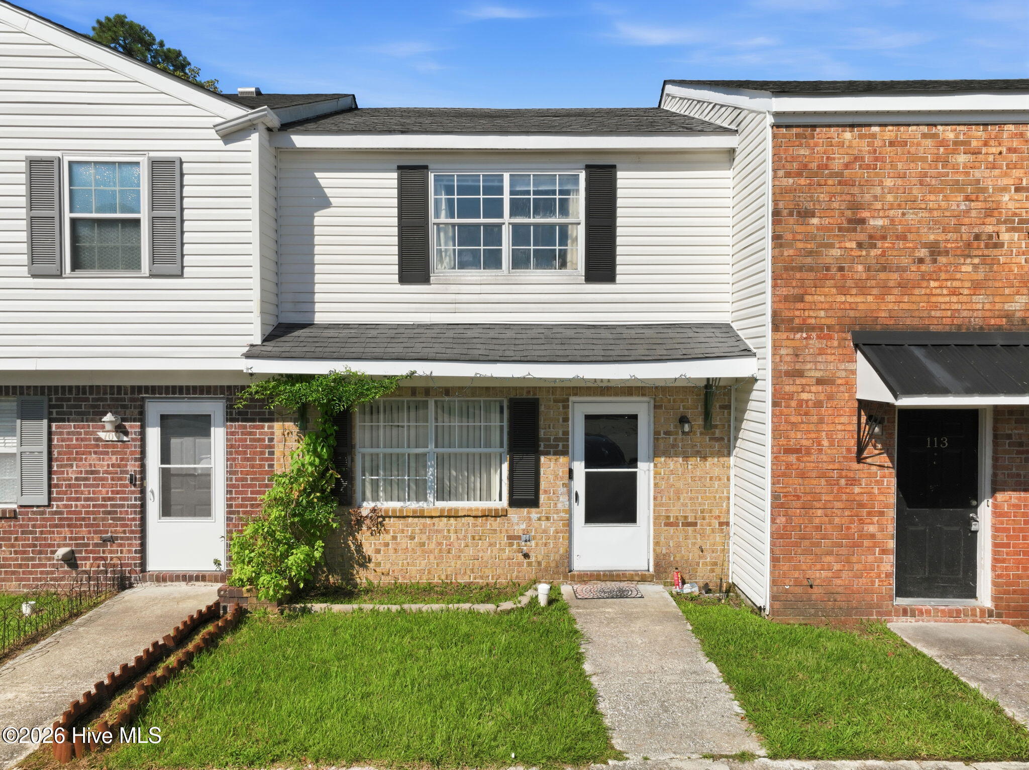 111 Villa Drive Property Photo 3