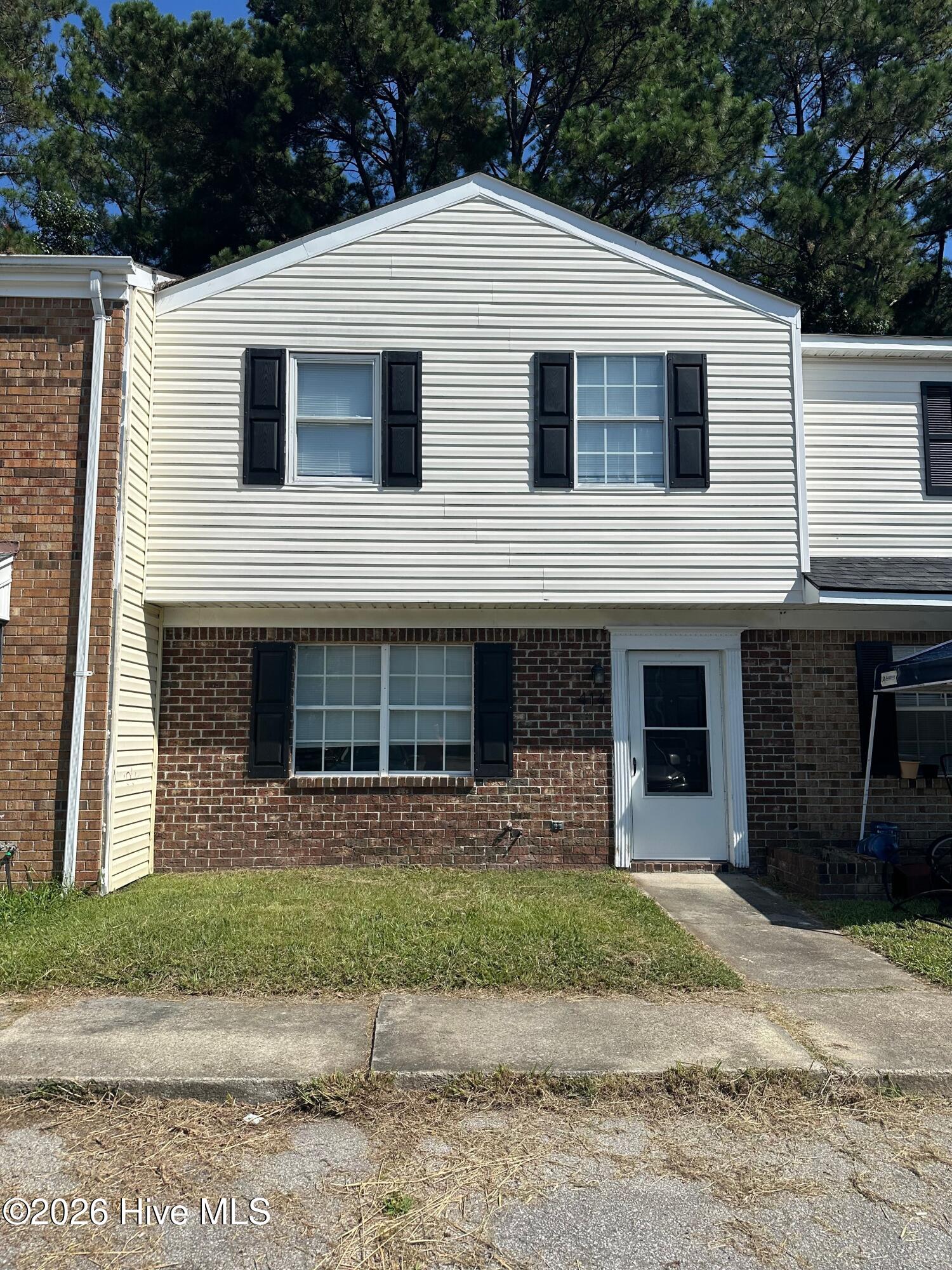 414 Myrtlewood Circle Property Photo 1
