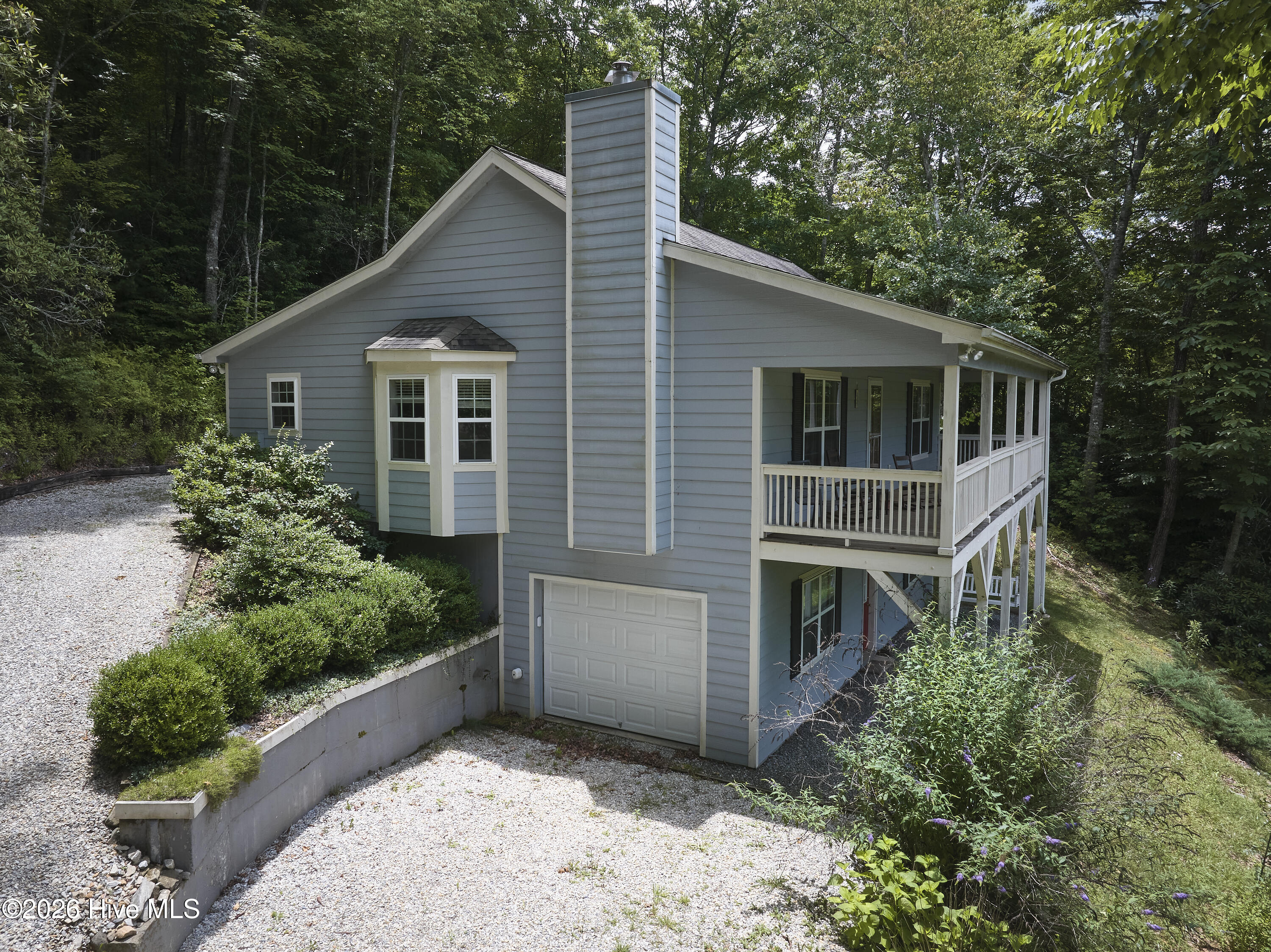 37 Gator Ridge Property Photo 1