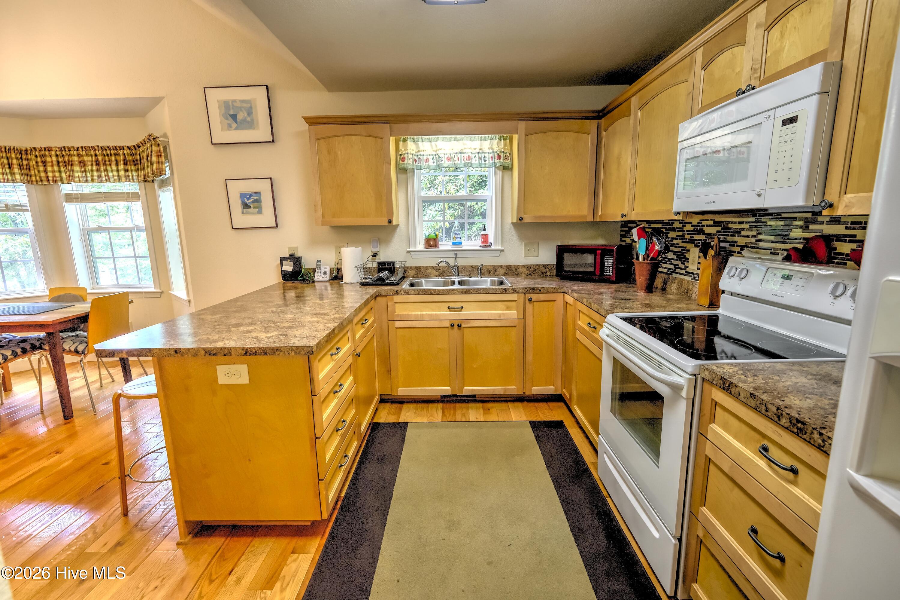 37 Gator Ridge Property Photo 26