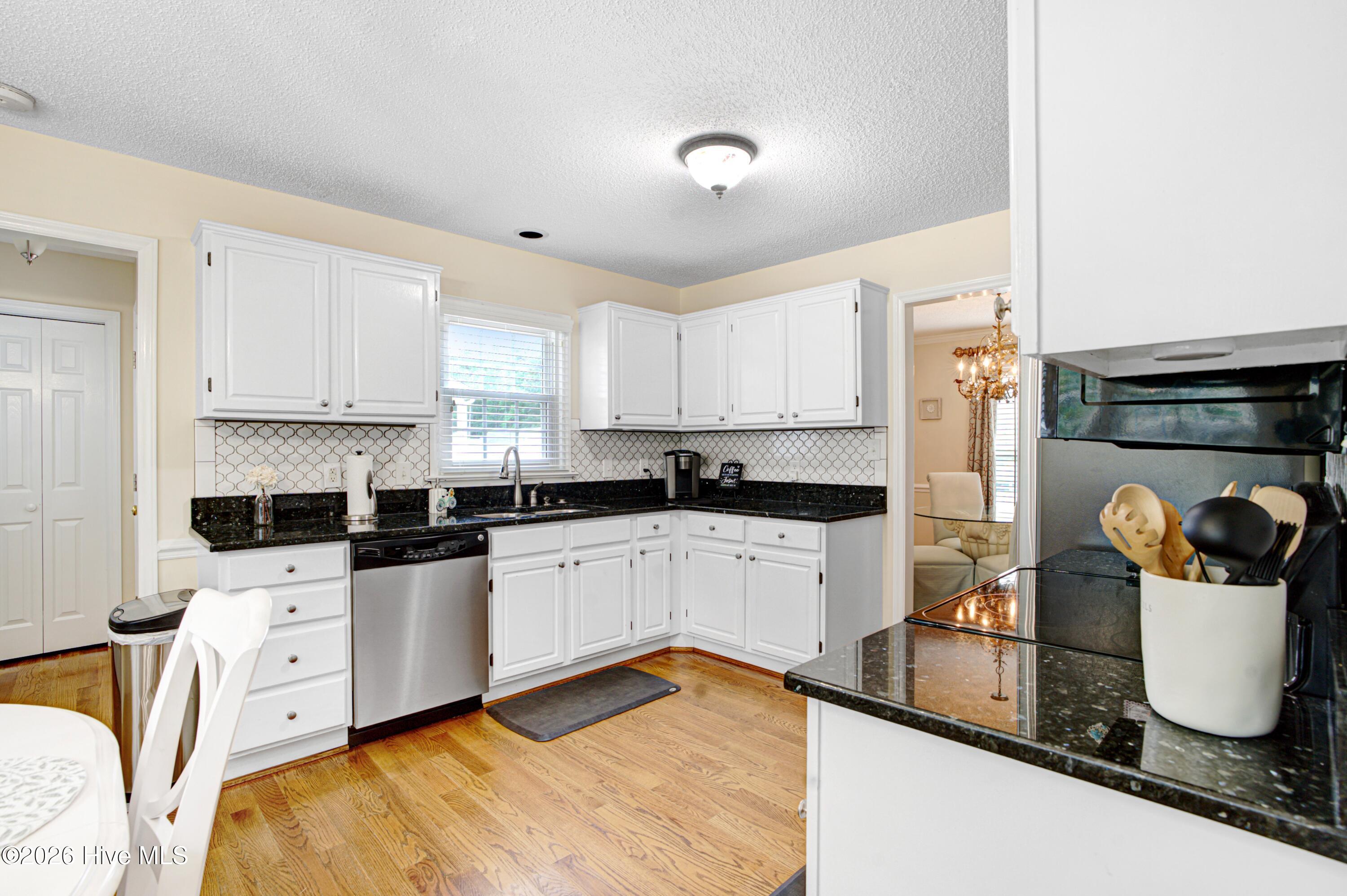 708 Prestwick Drive Property Photo 15