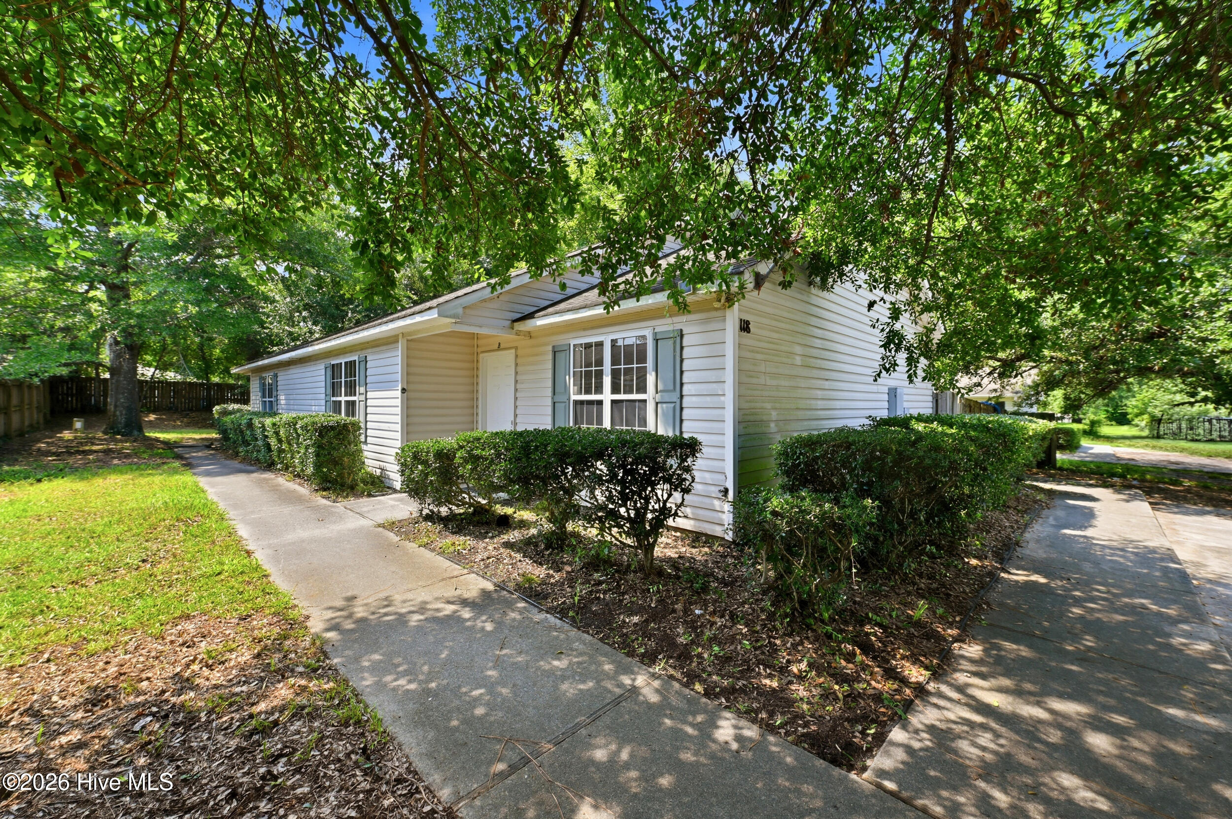 118 Avondale Avenue B Property Photo 32