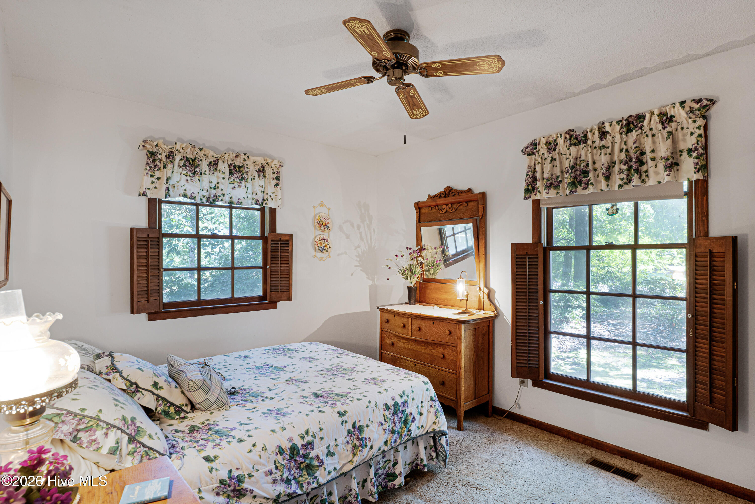 177 Washington Circle Property Photo 11