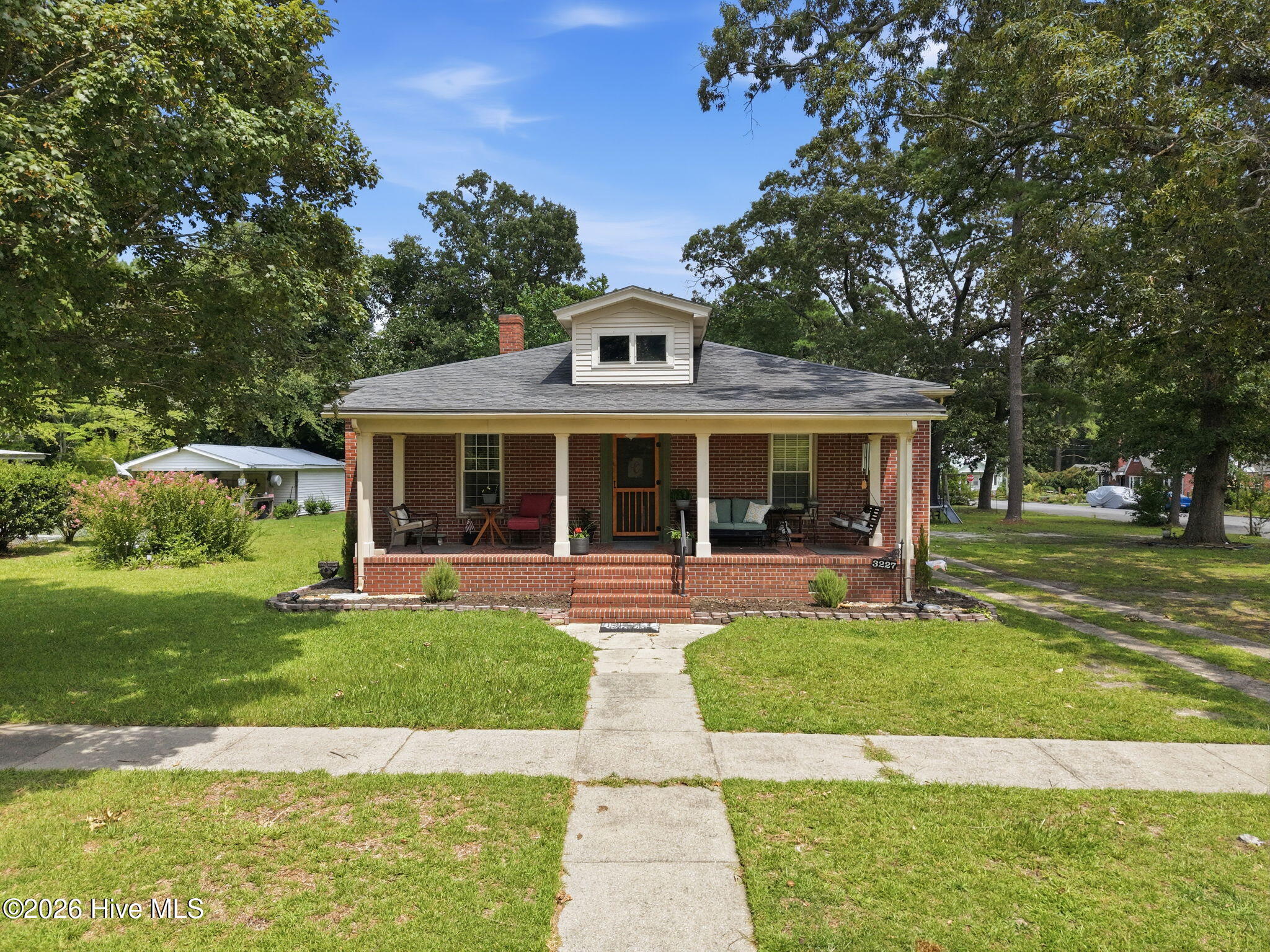 3227 S Eason Street Property Photo 6