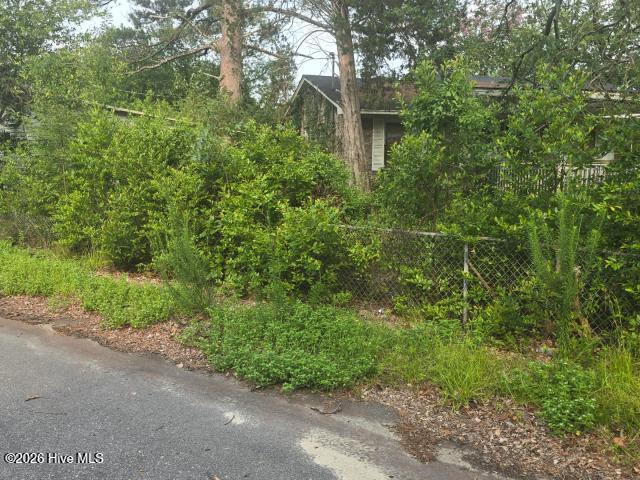 6545 Winthrop Drive Property Photo 2