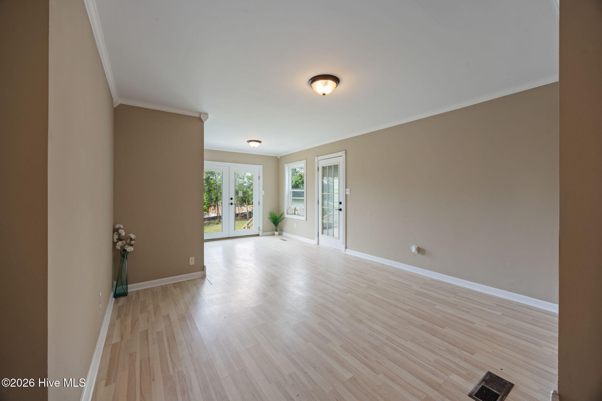 1 Mayfield Court Property Photo 15