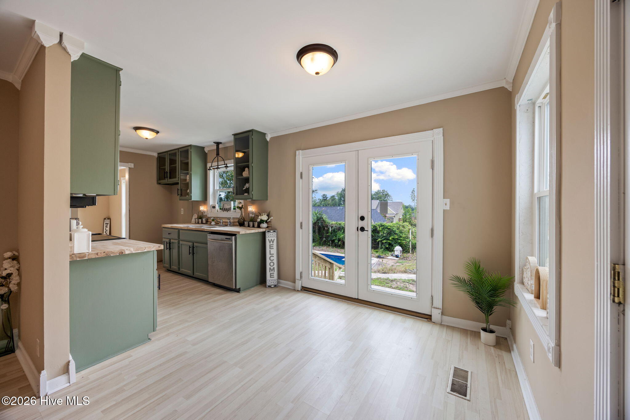 1 Mayfield Court Property Photo 17