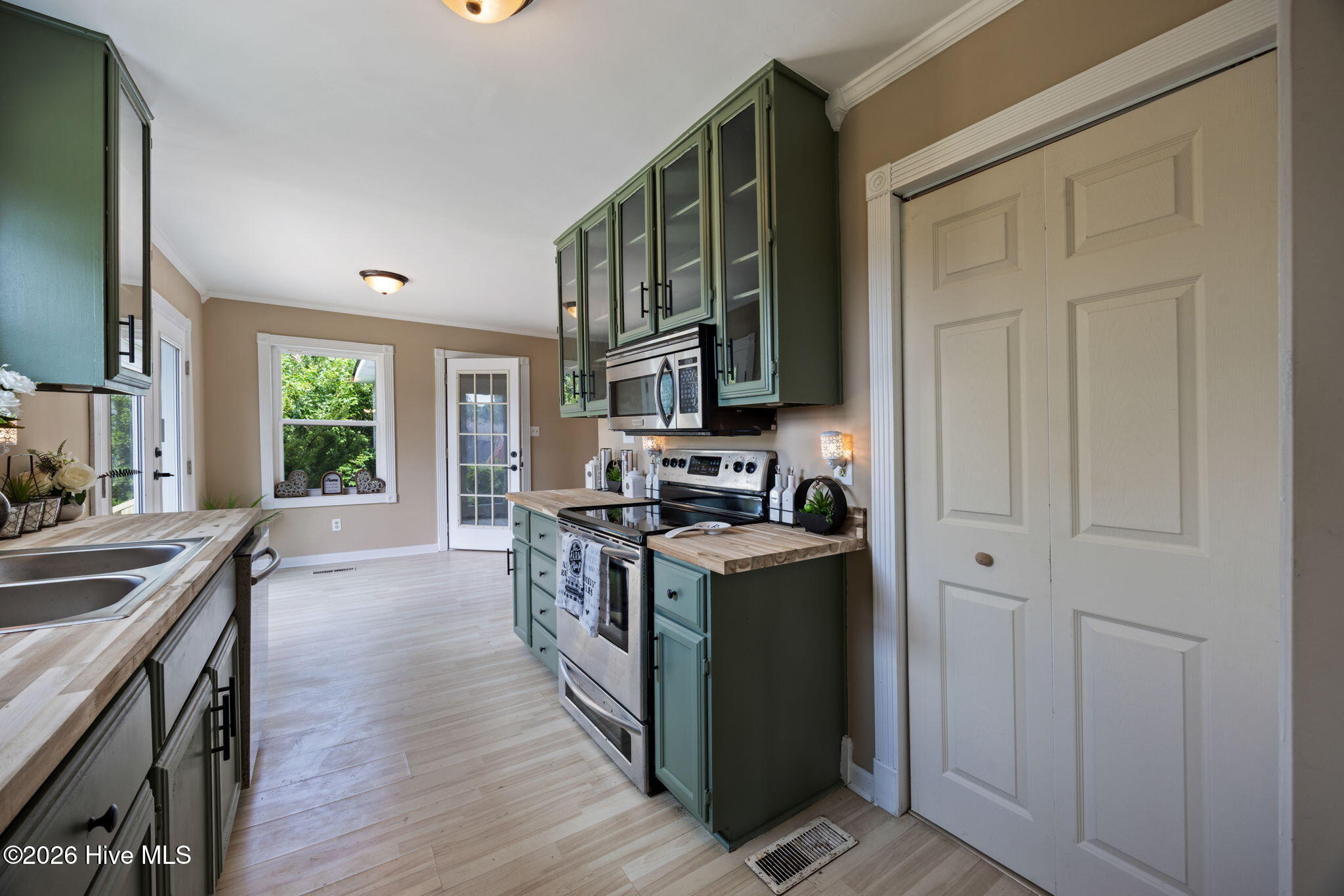 1 Mayfield Court Property Photo 22