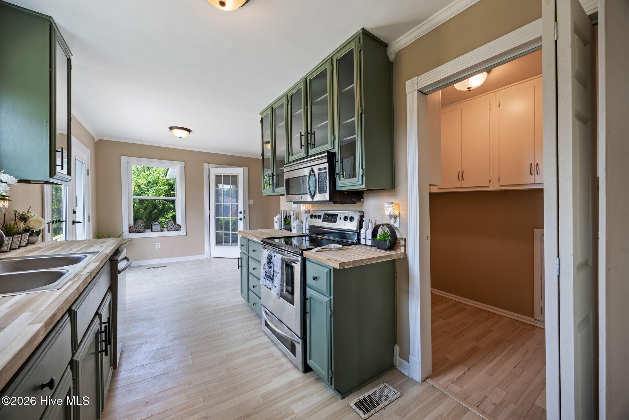 1 Mayfield Court Property Photo 23