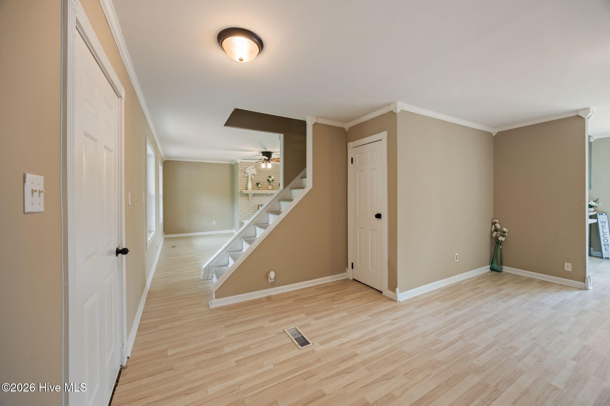 1 Mayfield Court Property Photo 32