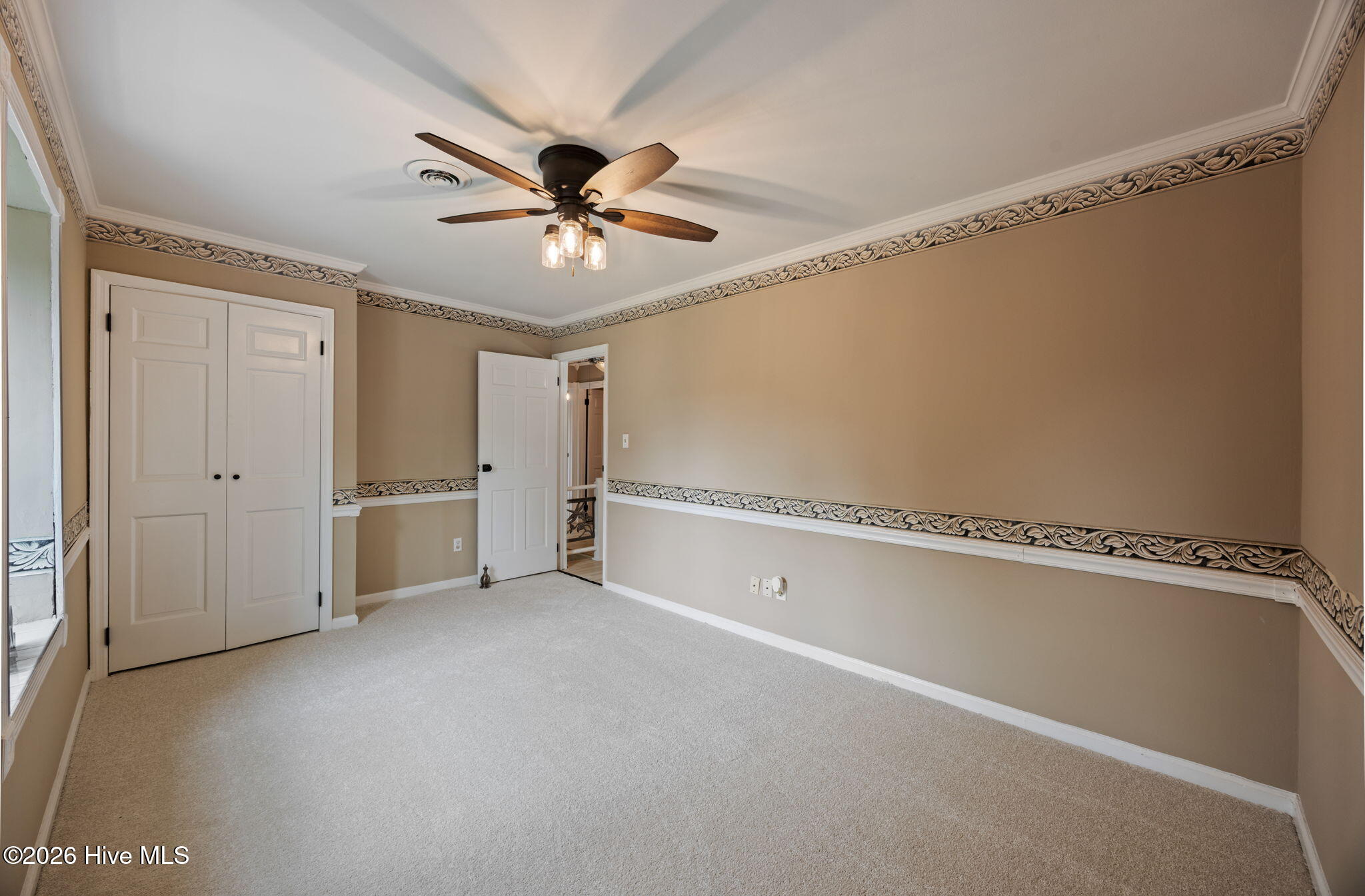 1 Mayfield Court Property Photo 43